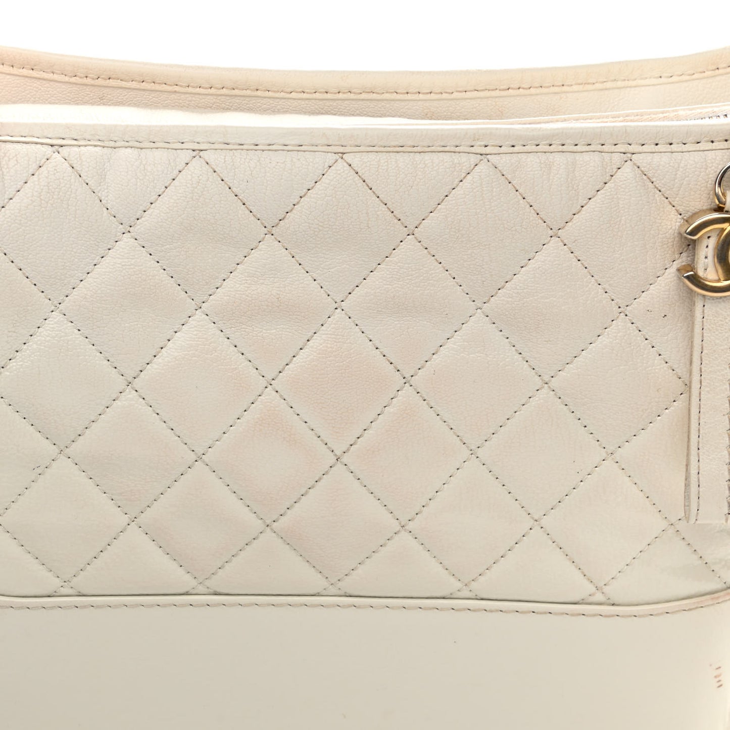 Patent Goatskin Quilted Medium Gabrielle Hobo White