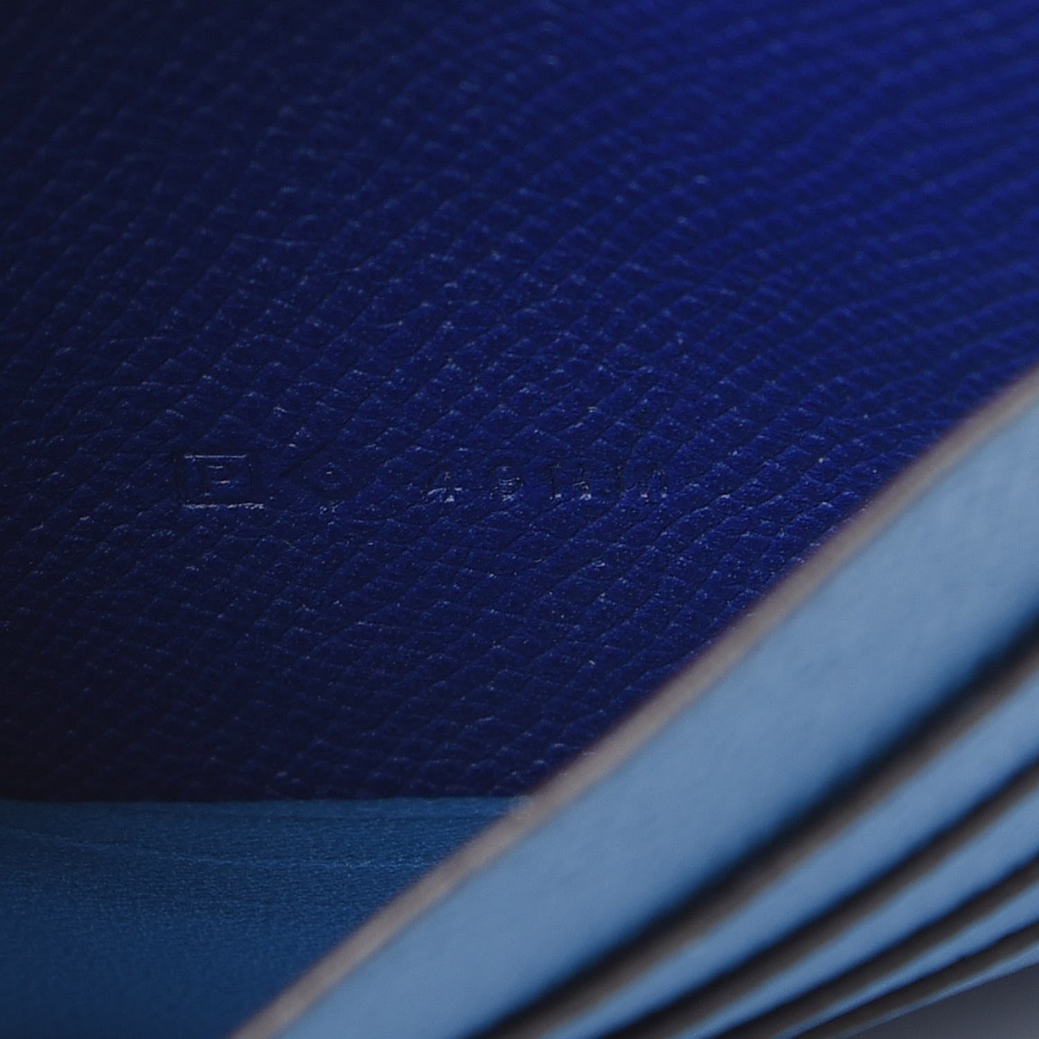 Hermes Epsom Bi-Color Bearn Recto Verso Wallet Bleu Electrique Mykonos 7 of 9