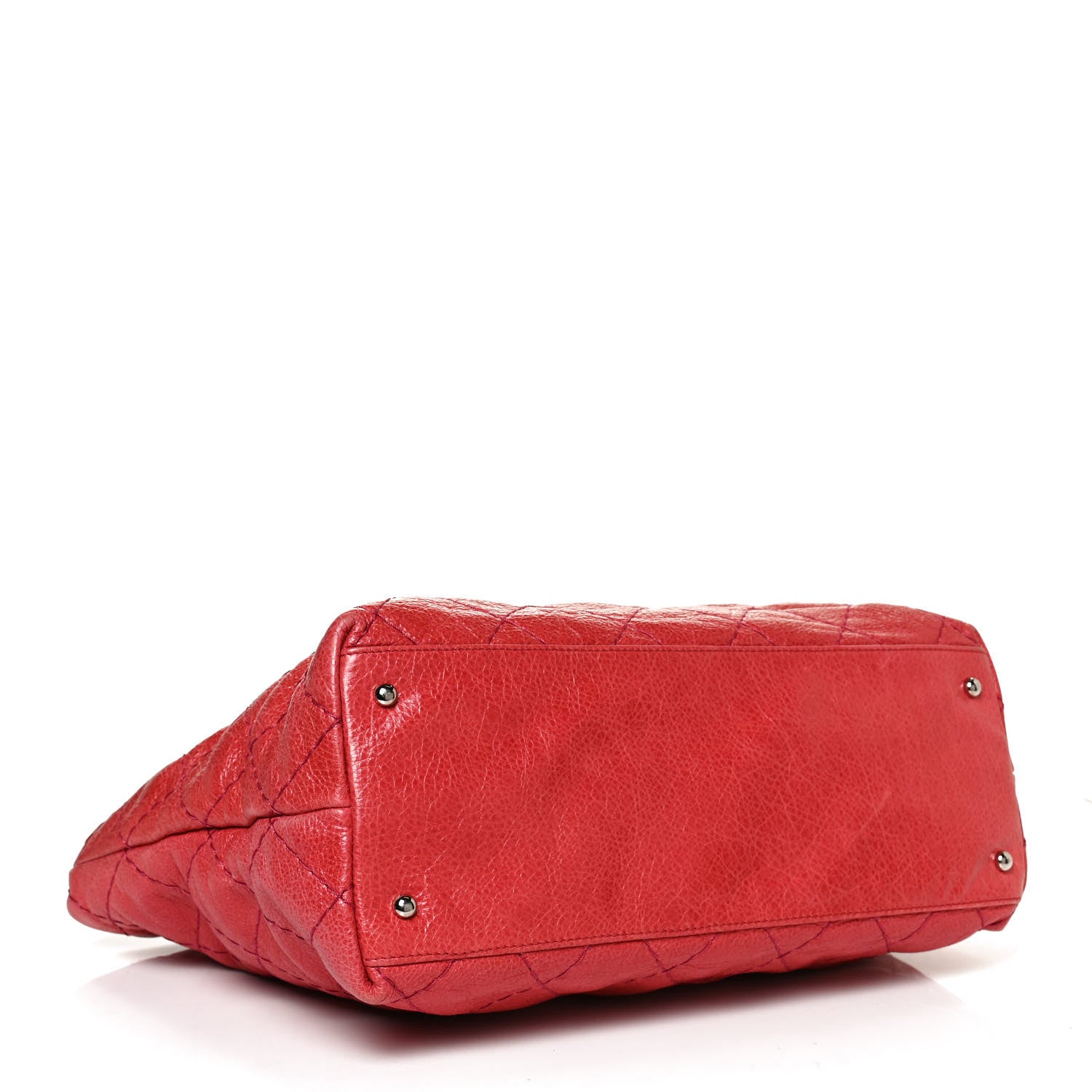 Chanel Glazed Calfskin Large On The Road Tote Red 3 of 9