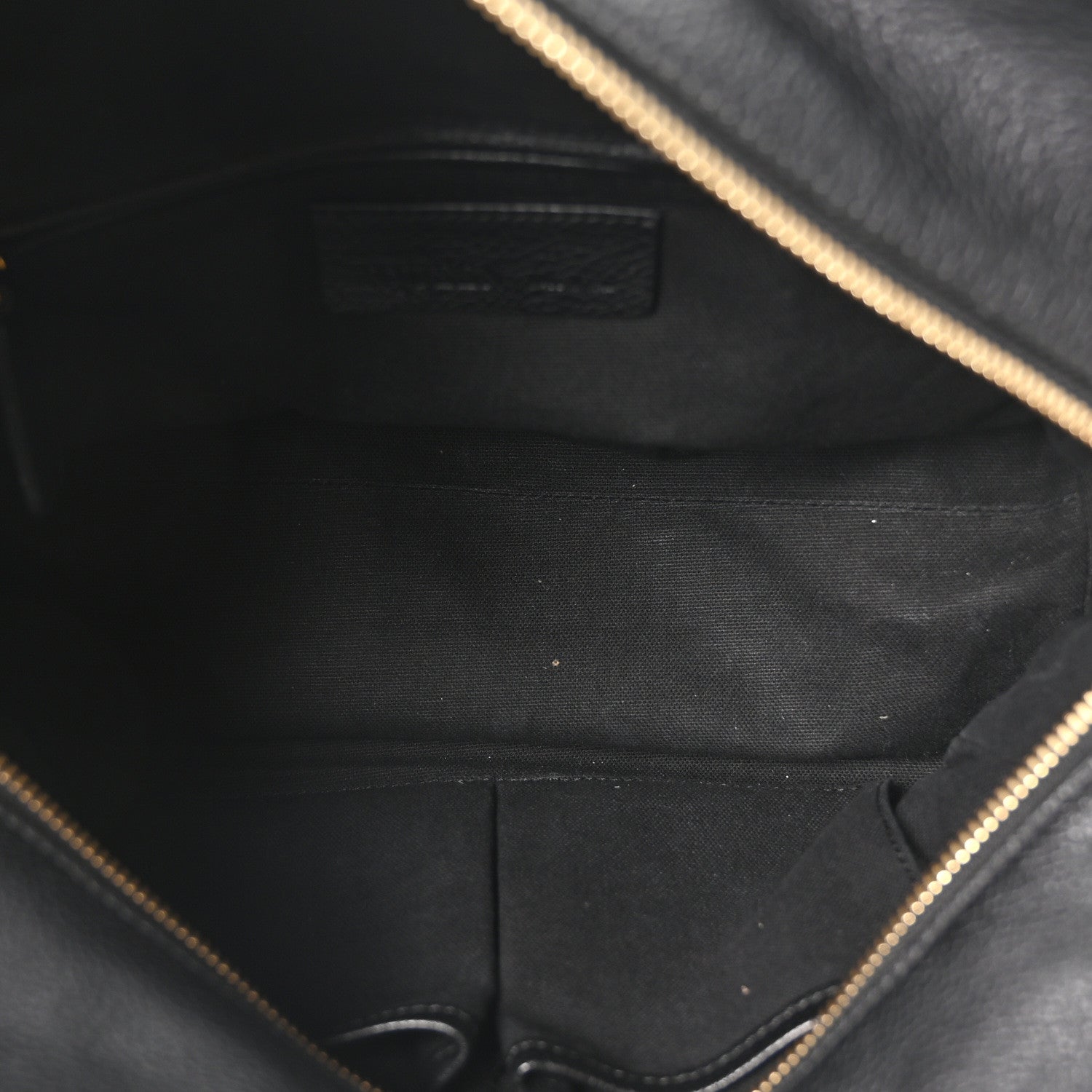 Alexander McQueen Pebbled Calfskin Small Skull Padlock Zip Around Tote Black 5 of 10