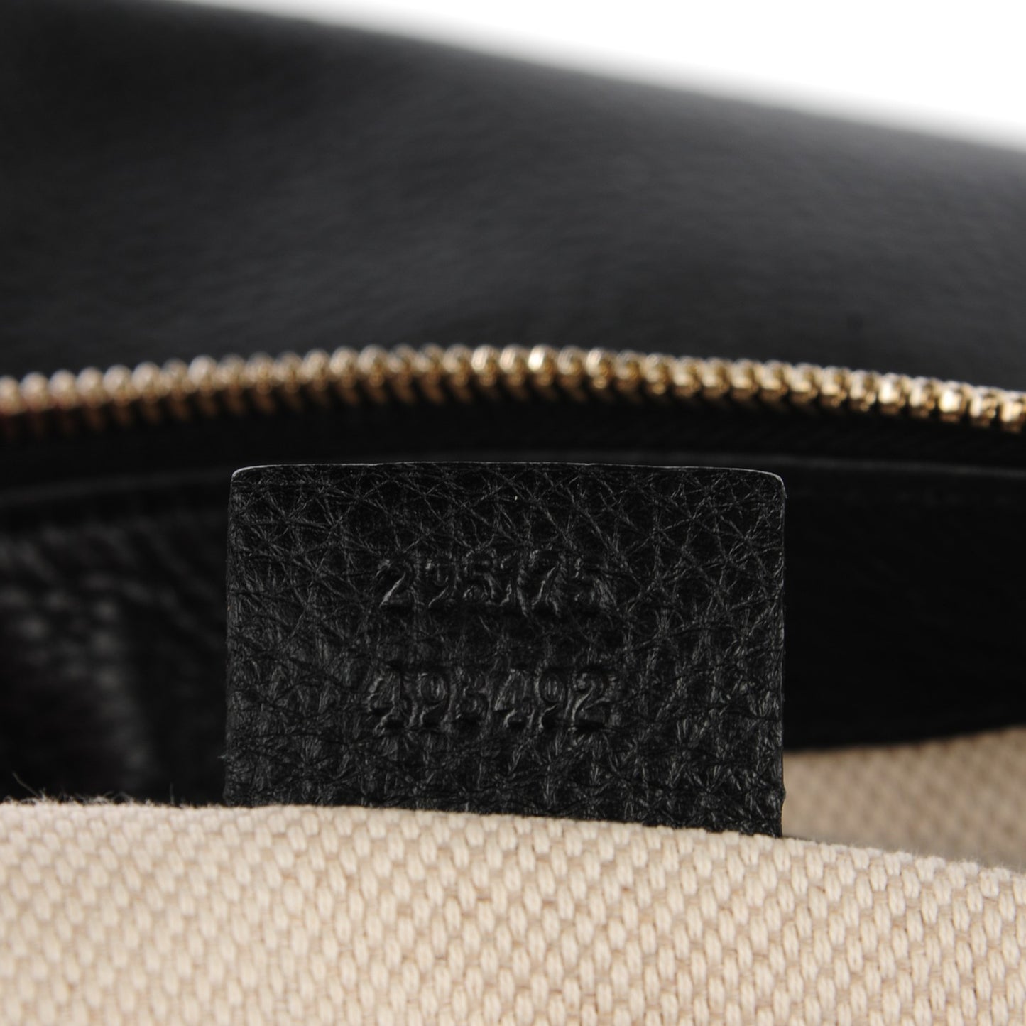 Pebbled Calfskin Medium Soho Hobo Black