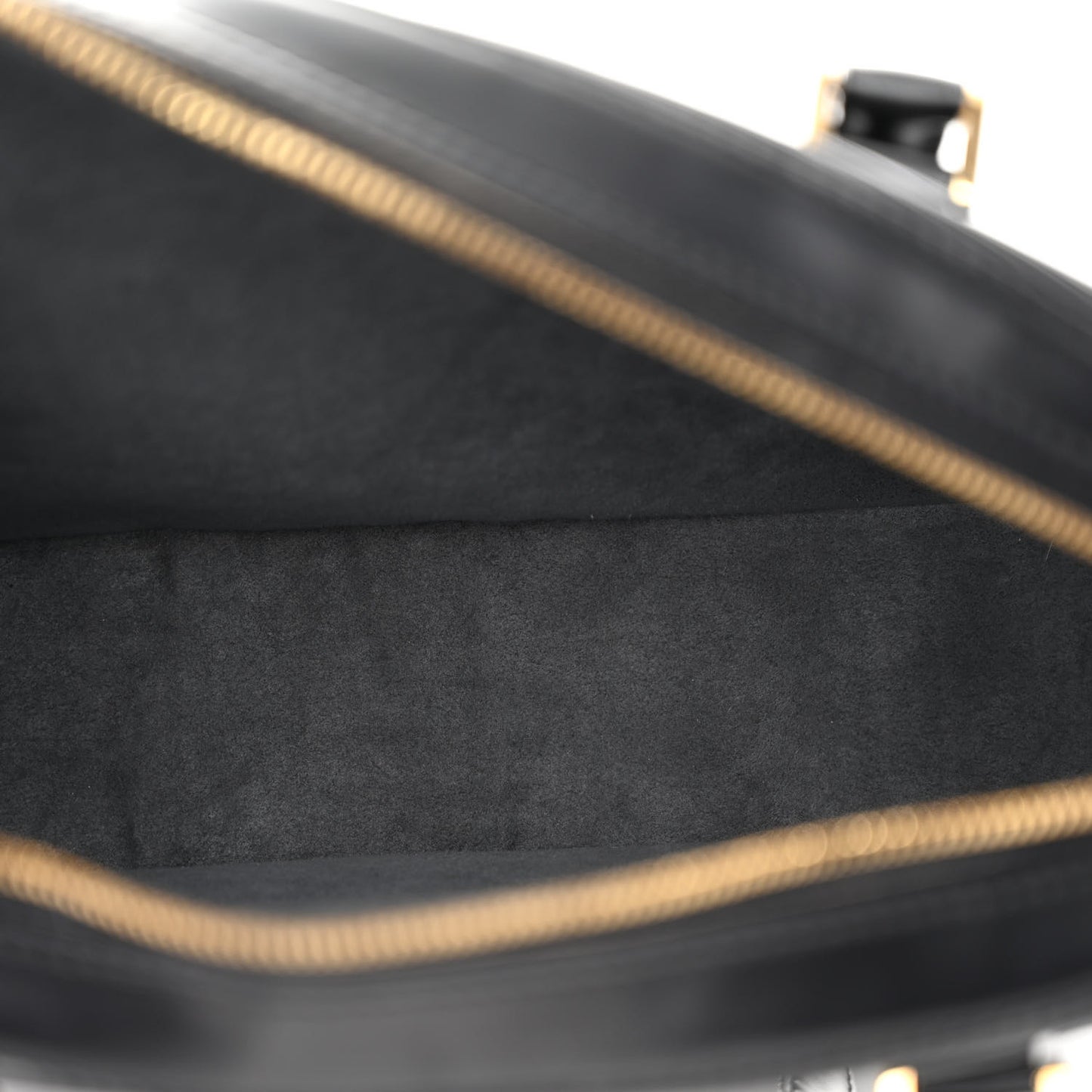 Epi Voltaire Black