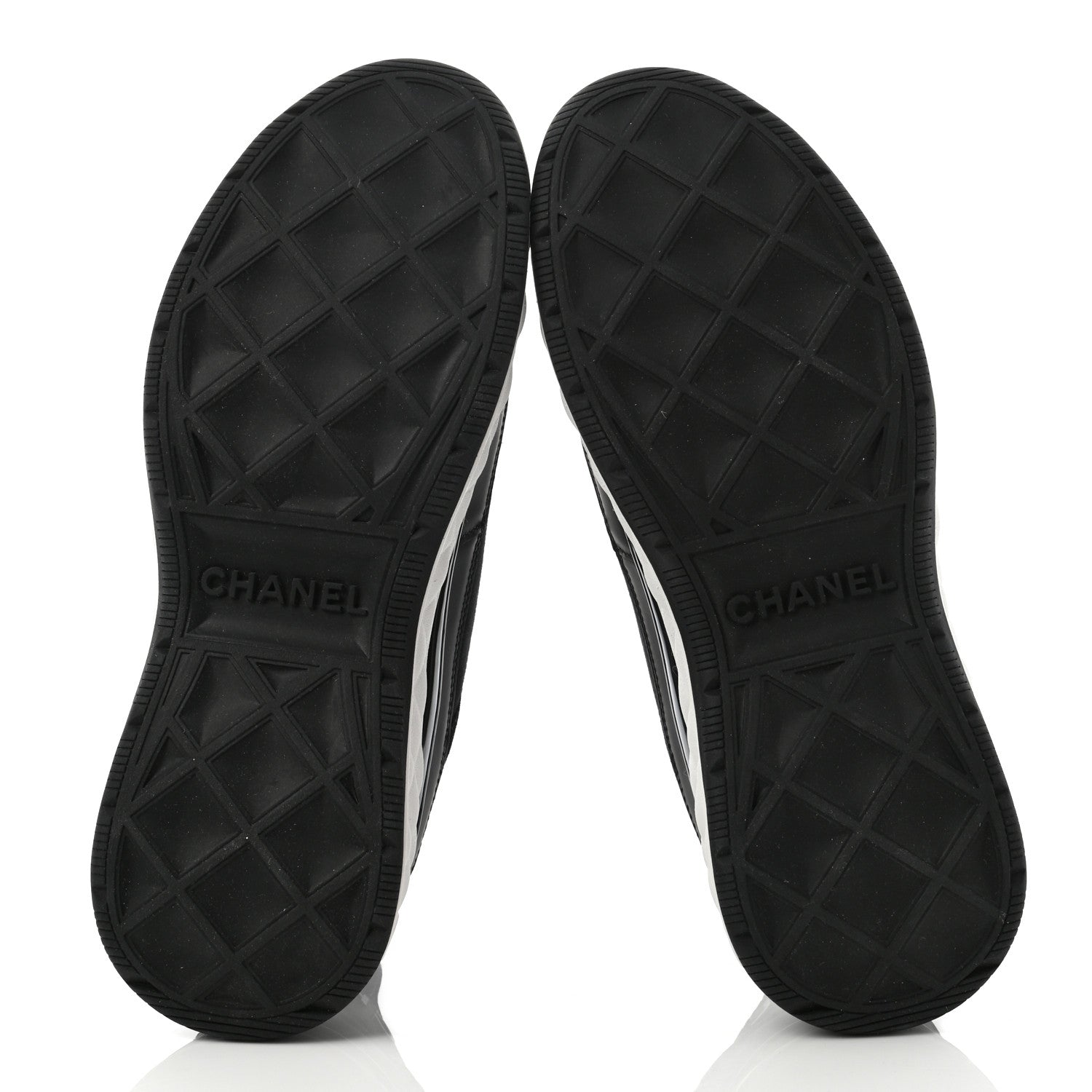 Chanel Velvet Calfskin Mixed Fibers CC Sneakers 37 Black 5 of 8