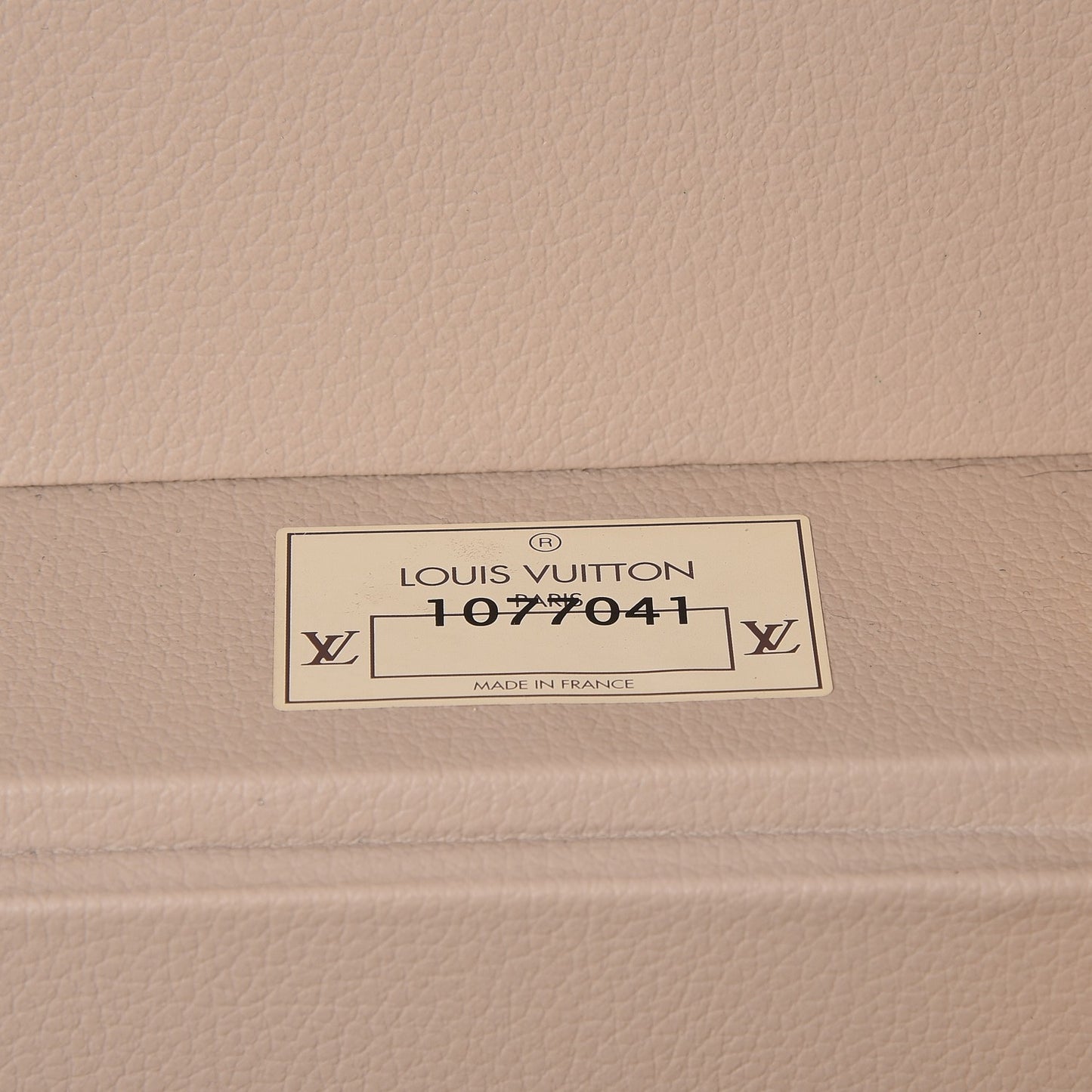 Monogram Alzer 75