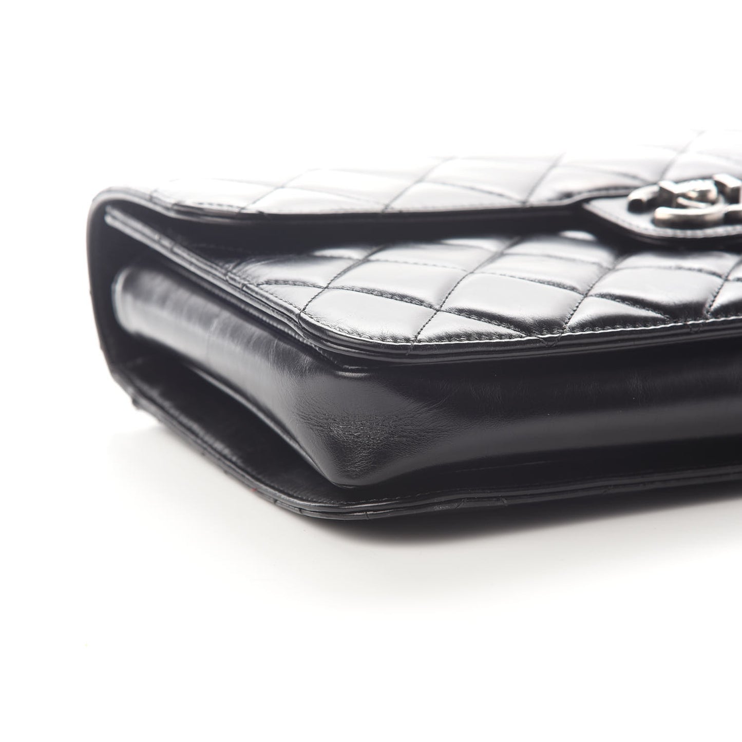 Glazed Calfskin Quilted Large Perfect Edge Flap Black