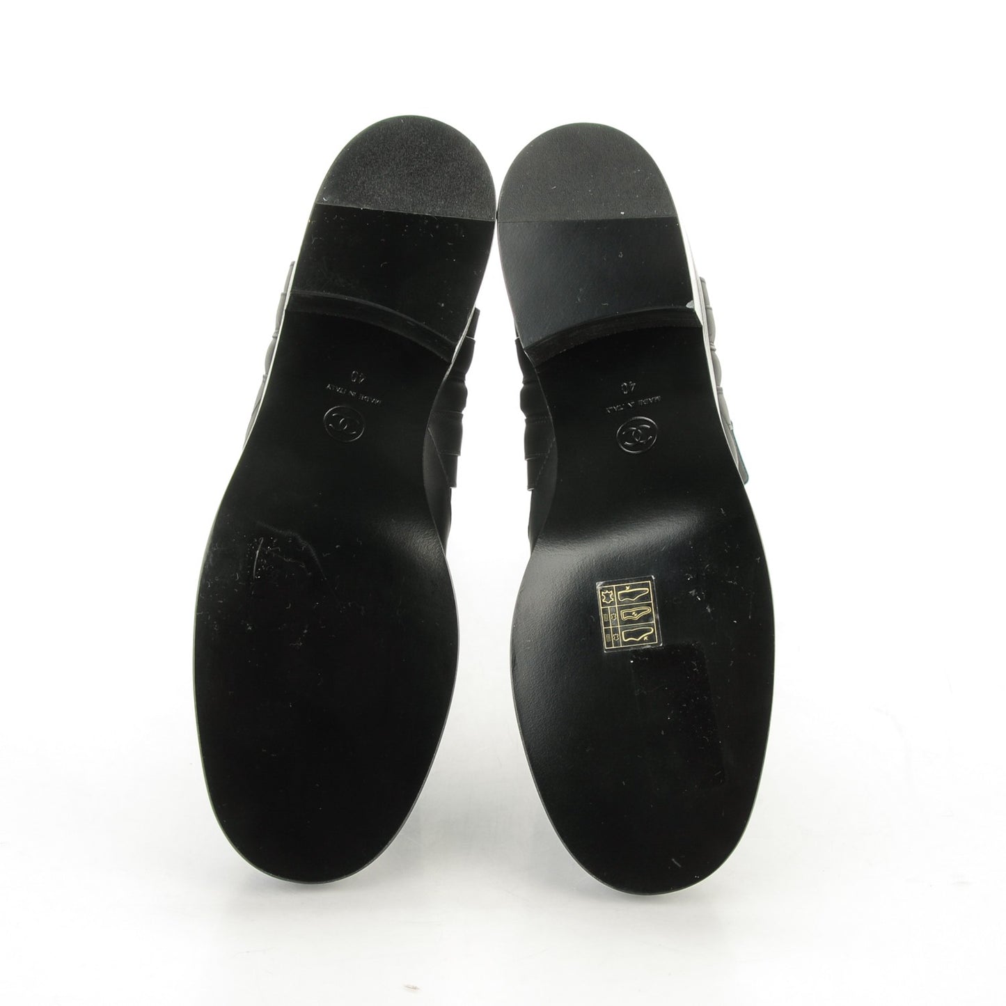 Calfskin Quilted Patent Cap Toe Boots 40 Black