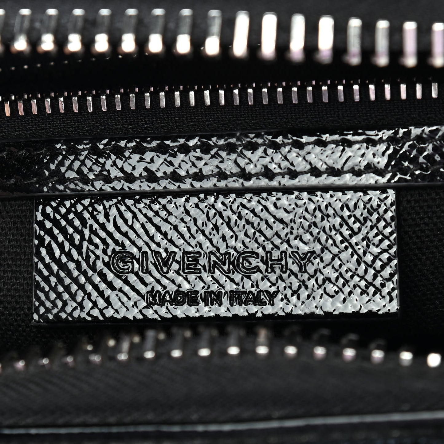 Textured Patent Calfskin Mini Antigona Black