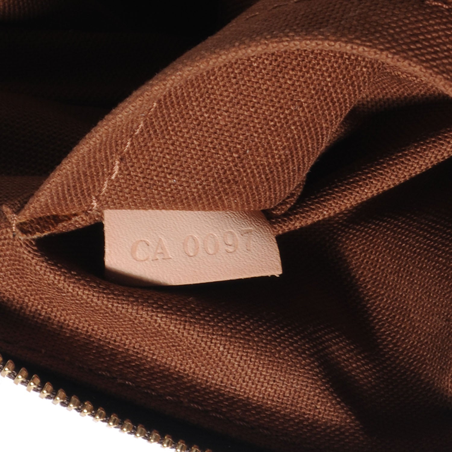 Louis Vuitton Monogram Riveting Pochette Accessories 7 of 7