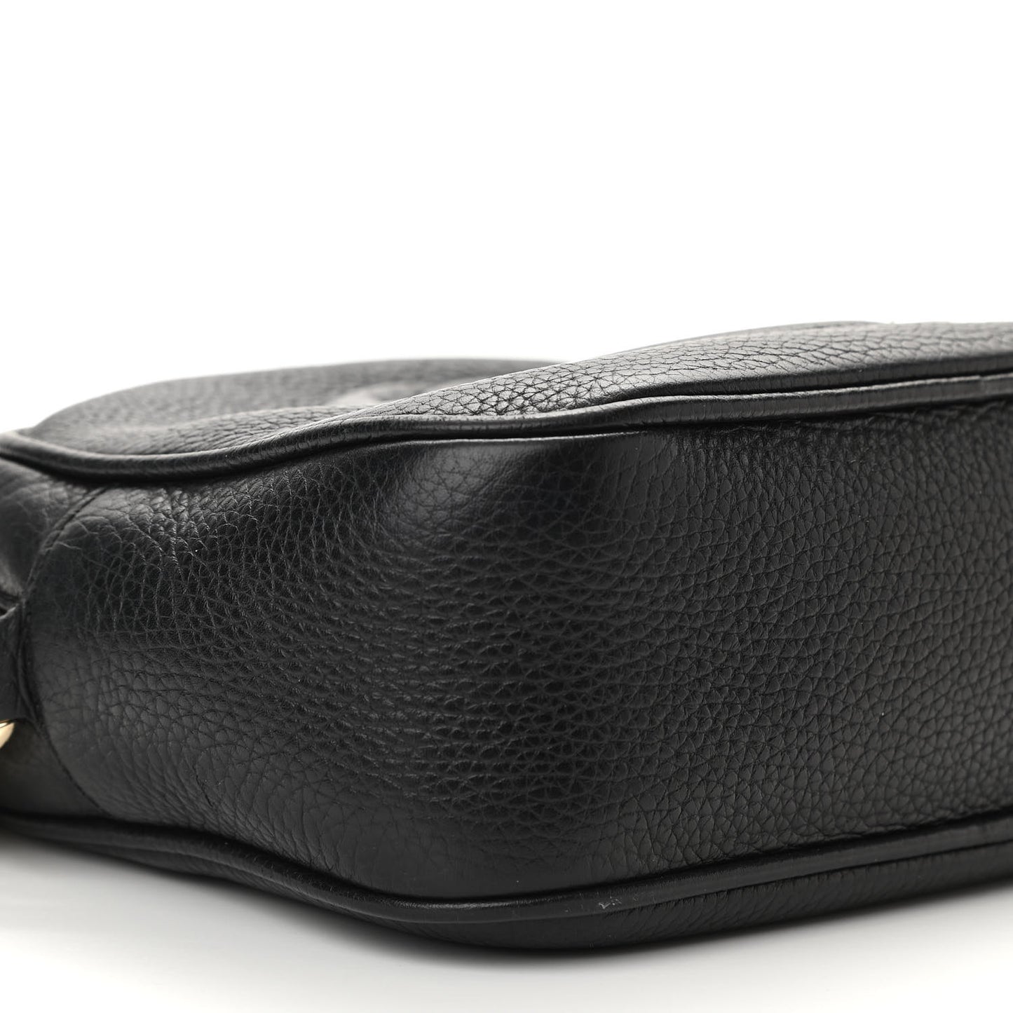 Pebbled Calfskin Small Soho Disco Bag Black