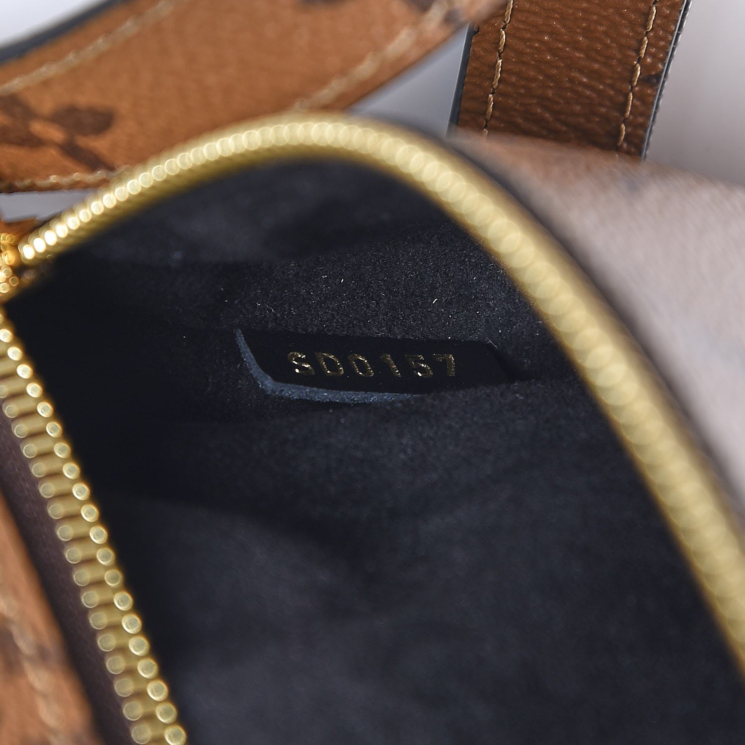 Louis Vuitton Reverse Monogram Pochette Metis 6 of 9