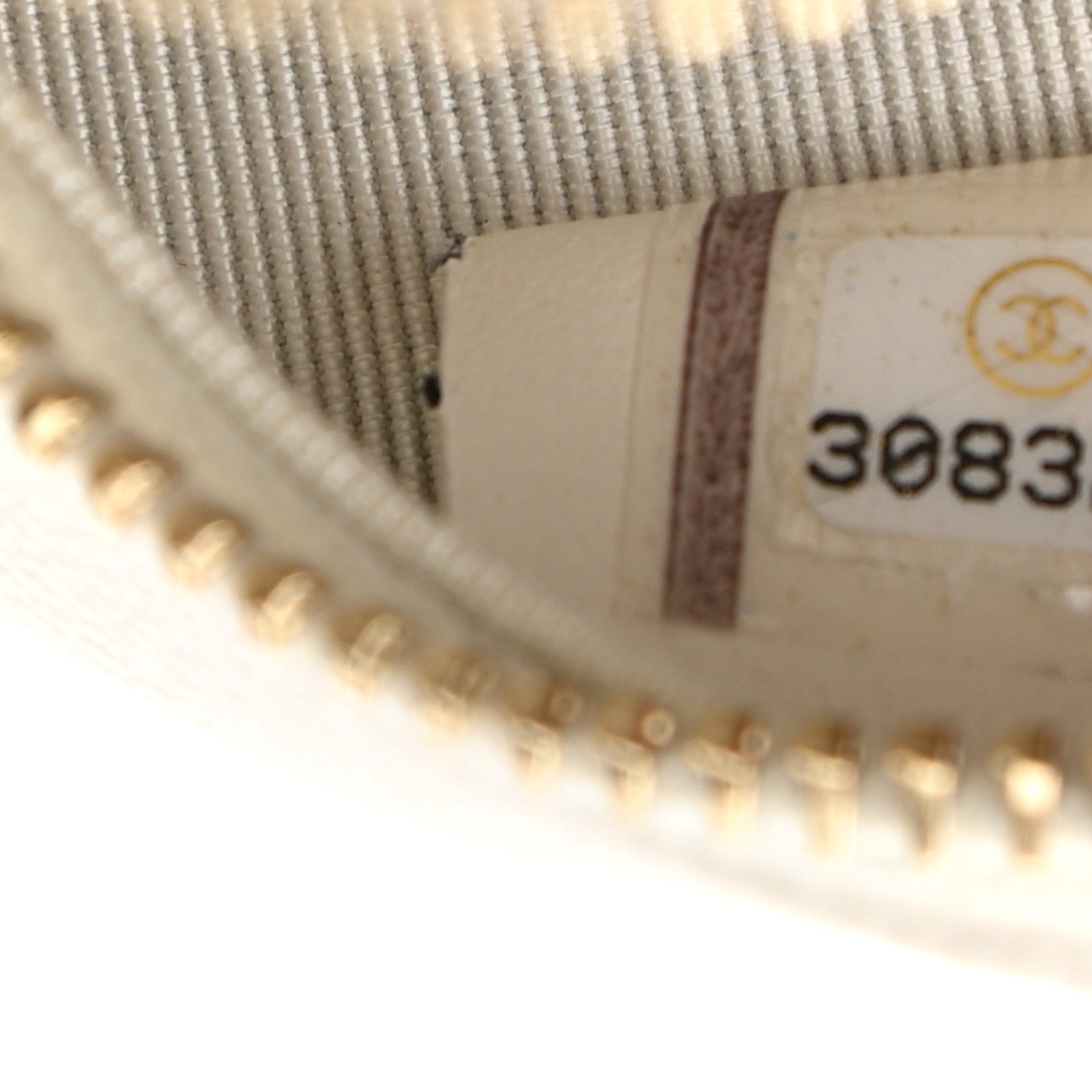 Chanel Caviar Quilted Round Clutch With Chain White 7 of 10