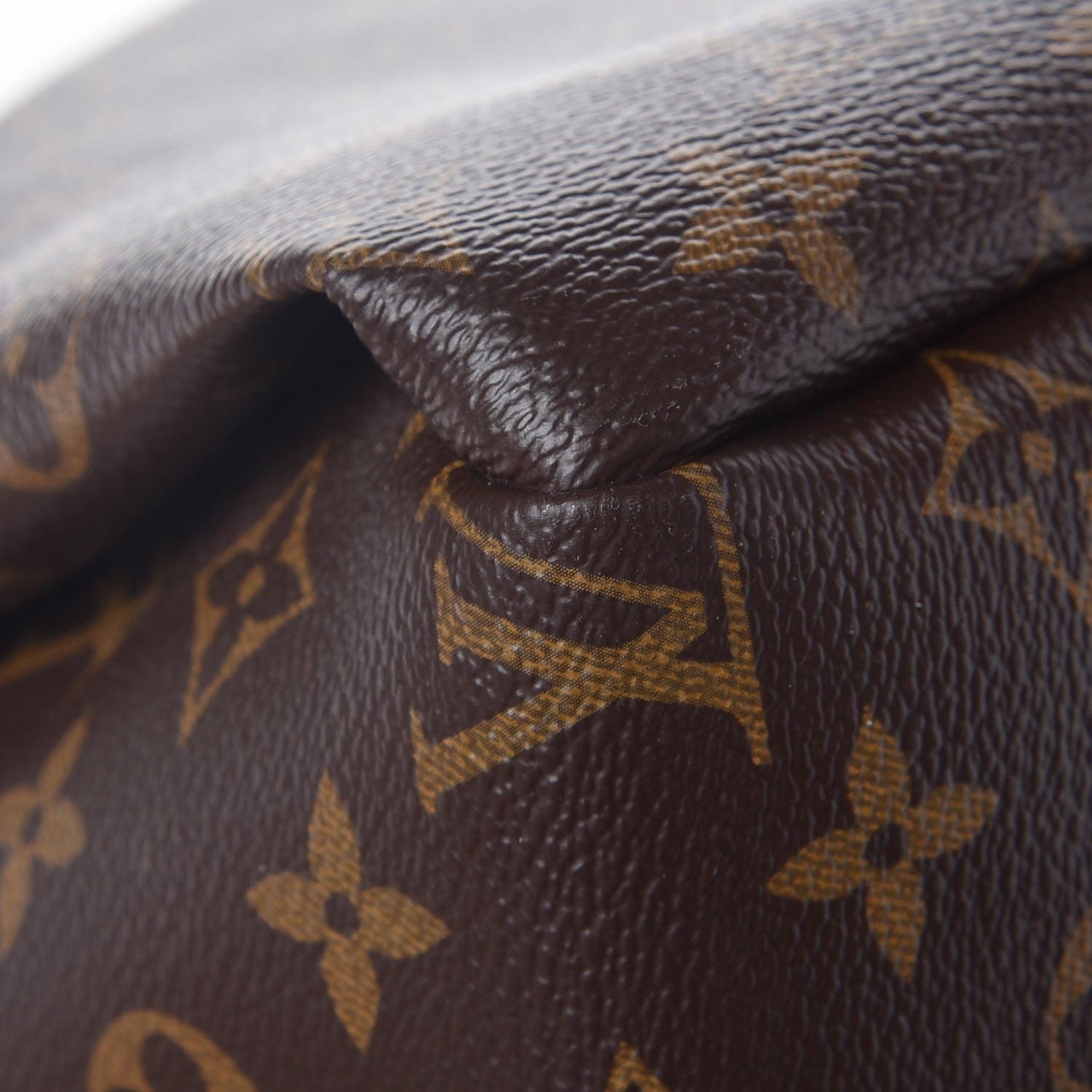 Louis Vuitton Monogram Artsy MM 9 of 11