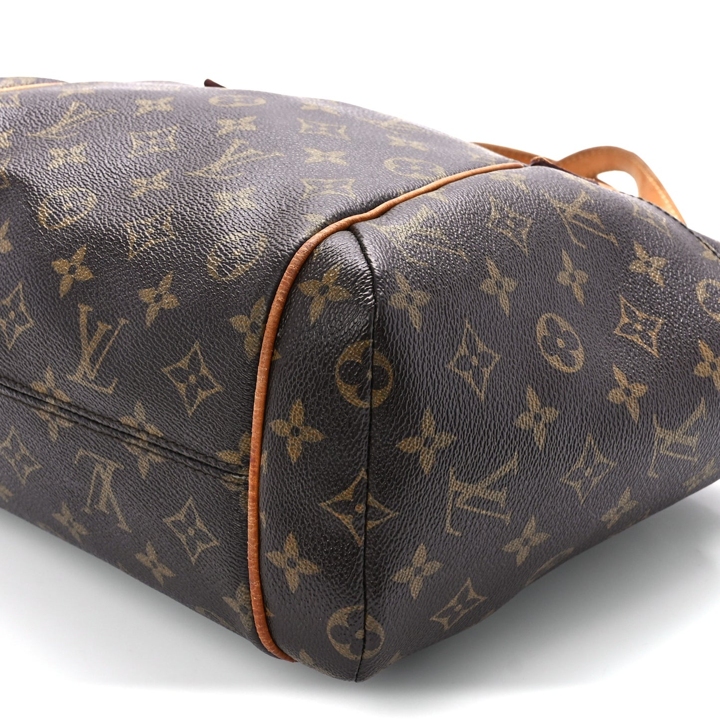 Monogram Totally PM