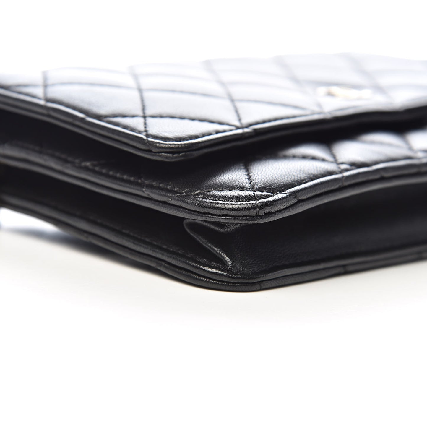 Lambskin Quilted Wallet On Chain WOC Black