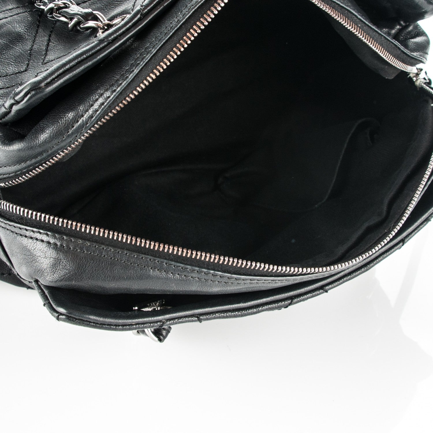 Chanel Calfskin Small Diamond Stitch Tote Black 5 of 7