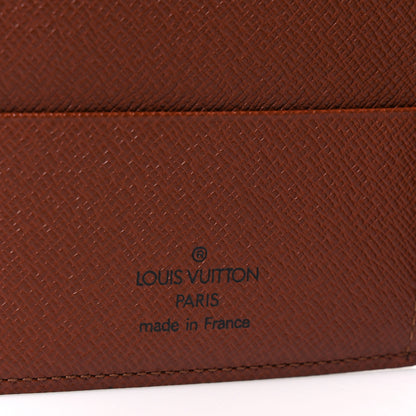 Louis Vuitton Monogram Passport Cover 6 of 7