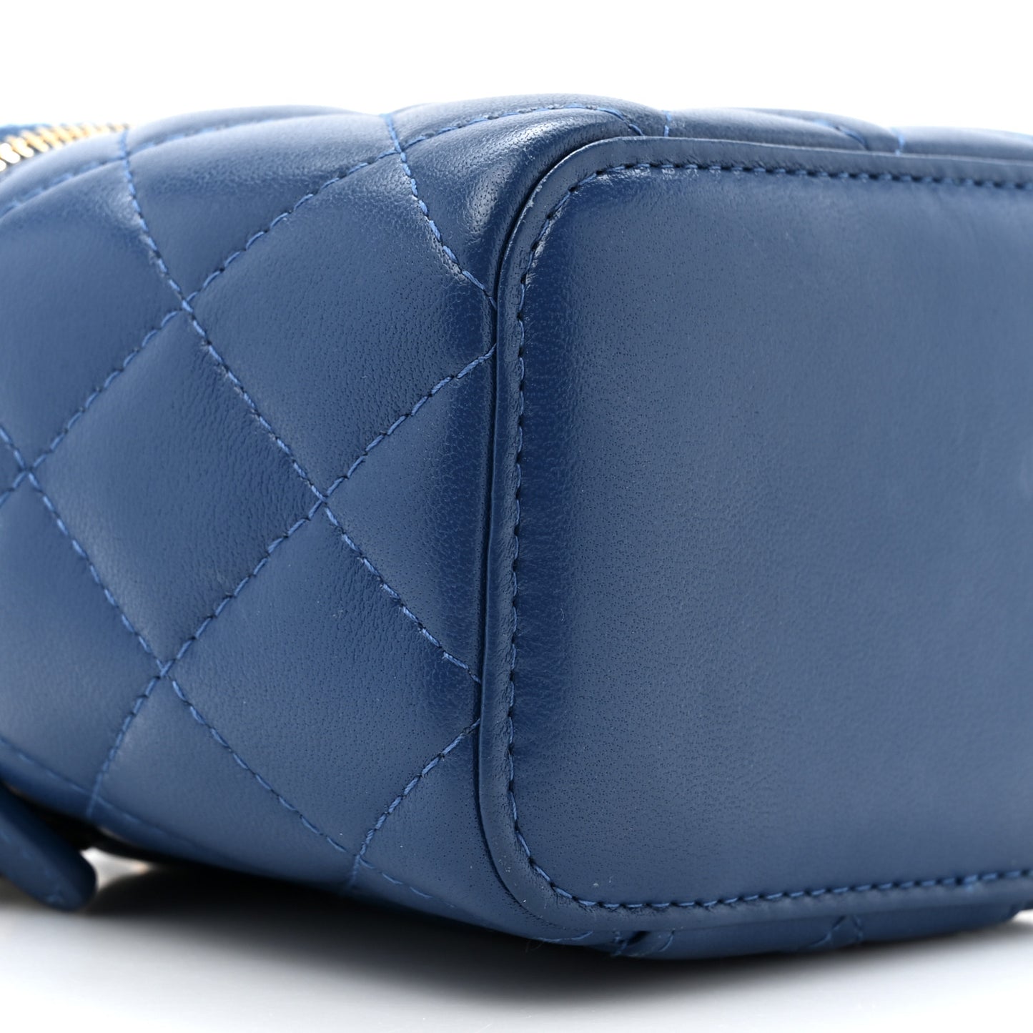Lambskin Quilted Pearl Crush Mini Vanity Case With Chain Blue