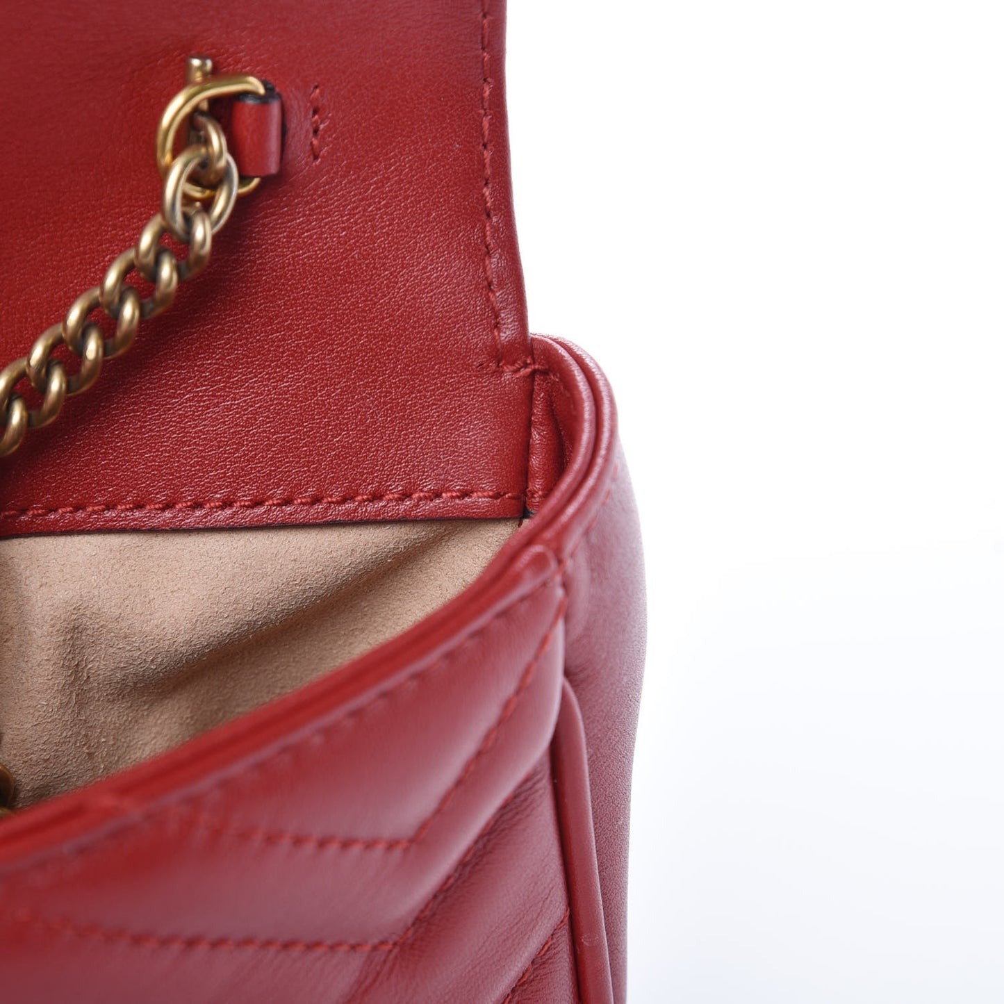 Calfskin Matelasse Super Mini GG Marmont Shoulder Bag Hibiscus Red