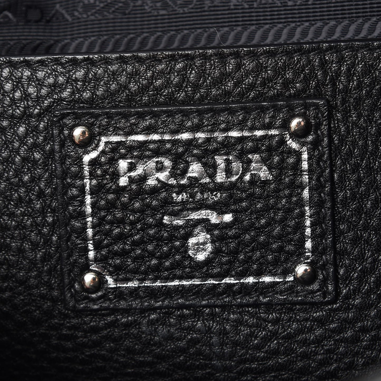 Vitello Daino Side Pocket Tote Nero Black