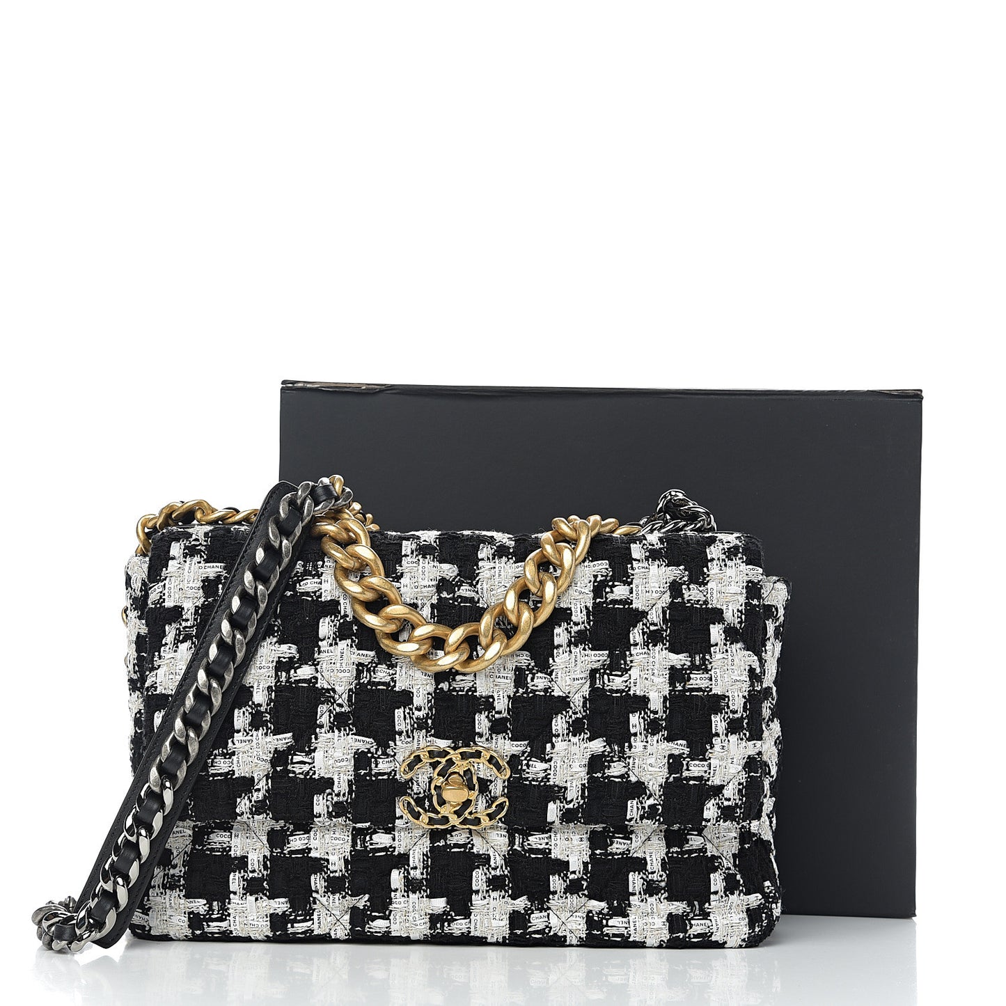 Tweed Quilted Large 19 Flap Black Ecru White