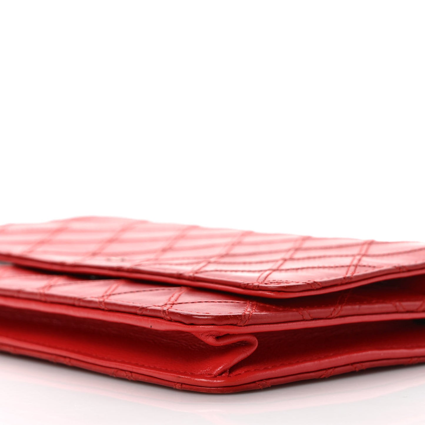 Lambskin Diamond Stitched Wallet On Chain WOC Red
