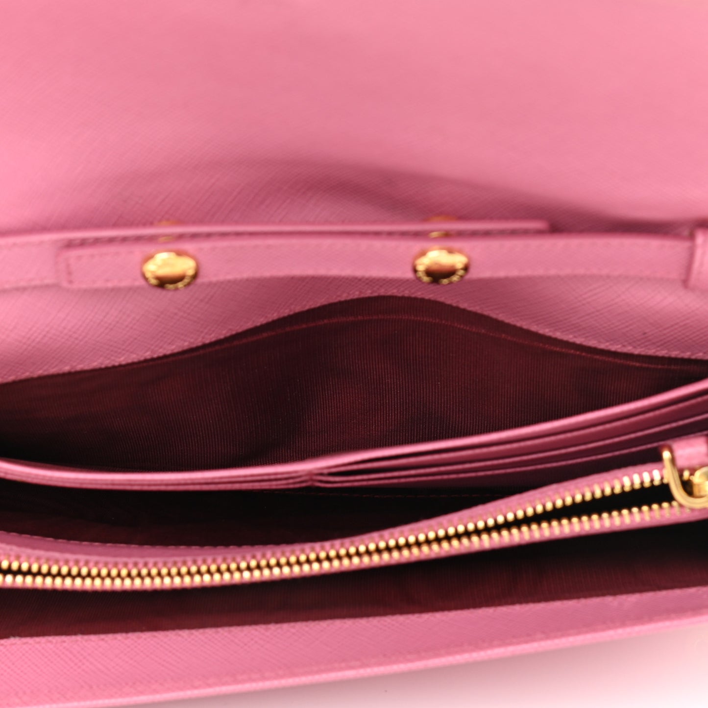 Saffiano Metal Oro Chain Wallet Ibisco