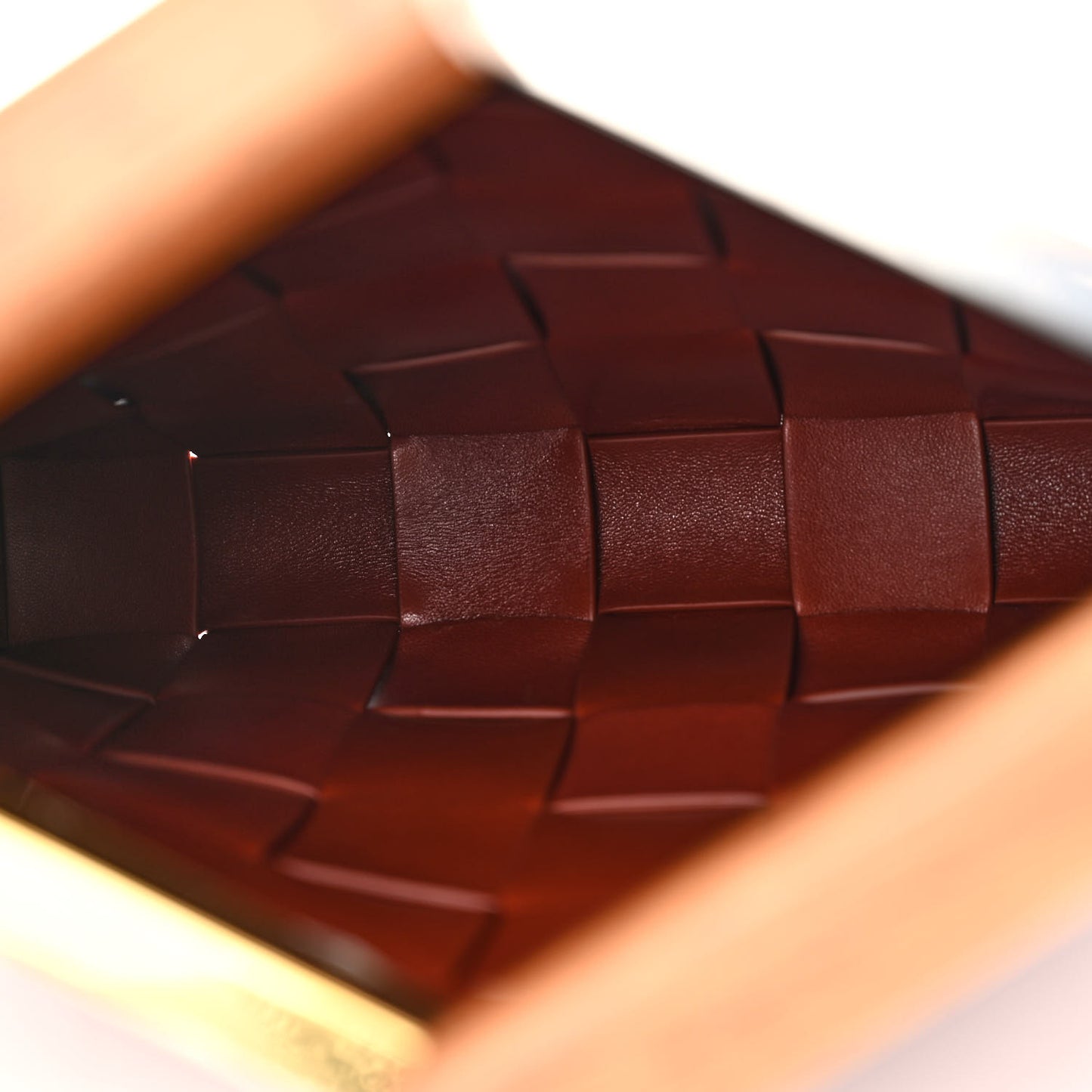 Nappa Intrecciato The Snap Clutch Rust