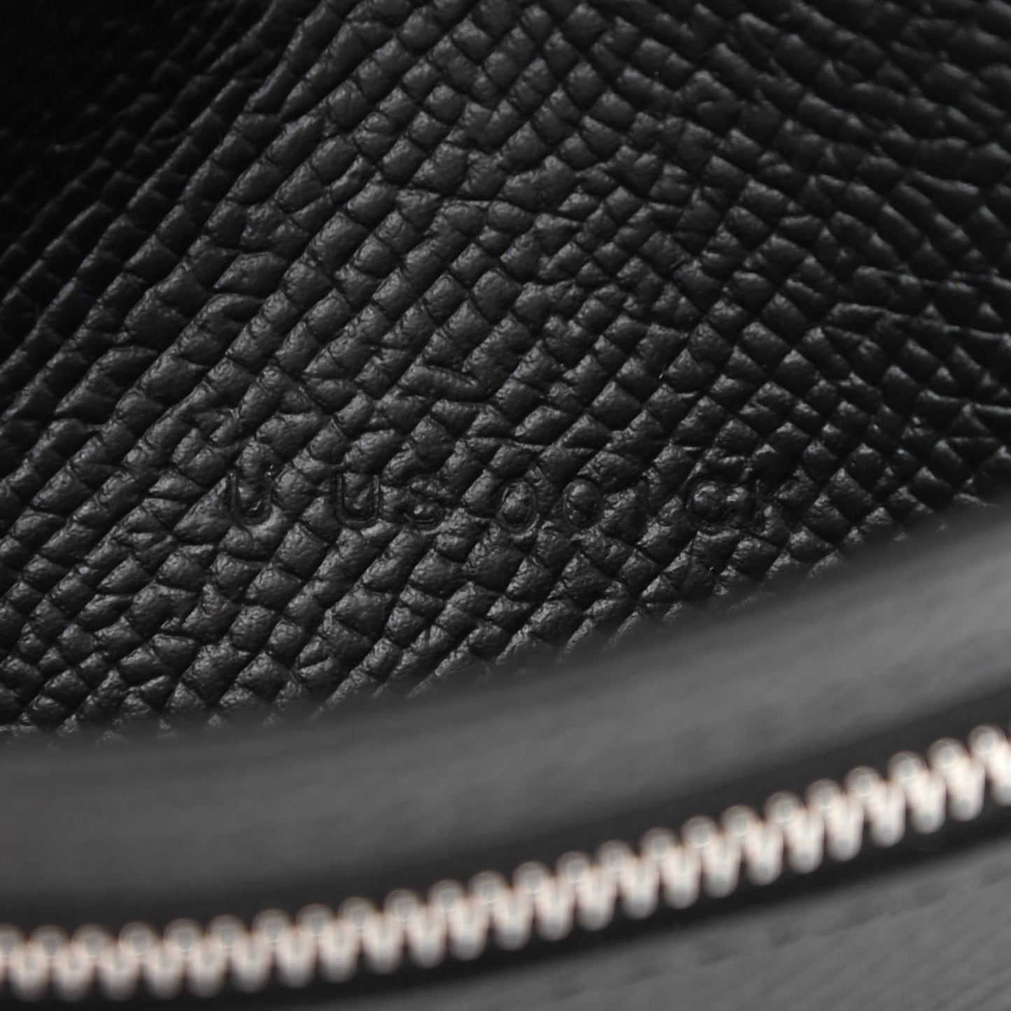 Epsom Monochrome Bearn Compact Wallet Black