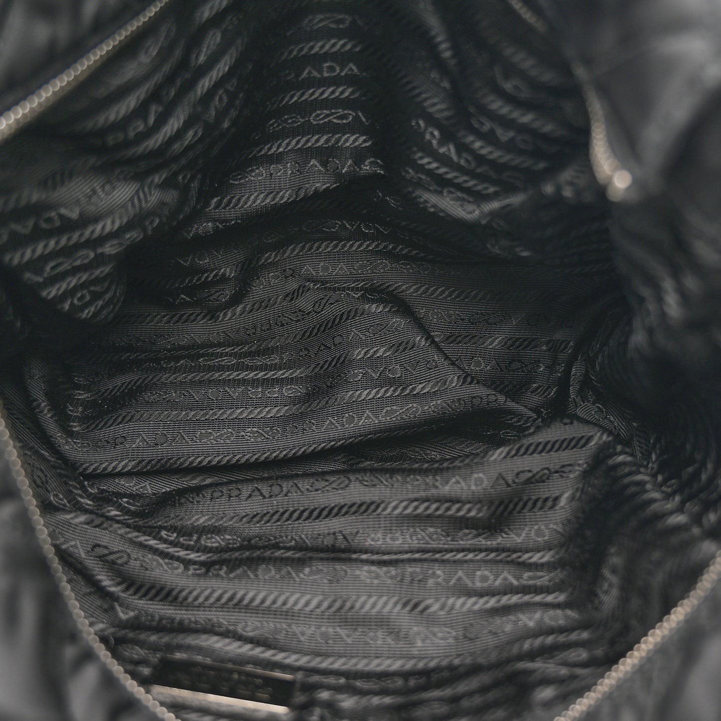 Nylon Tessuto Quilted Chain Shoulder Bag Black