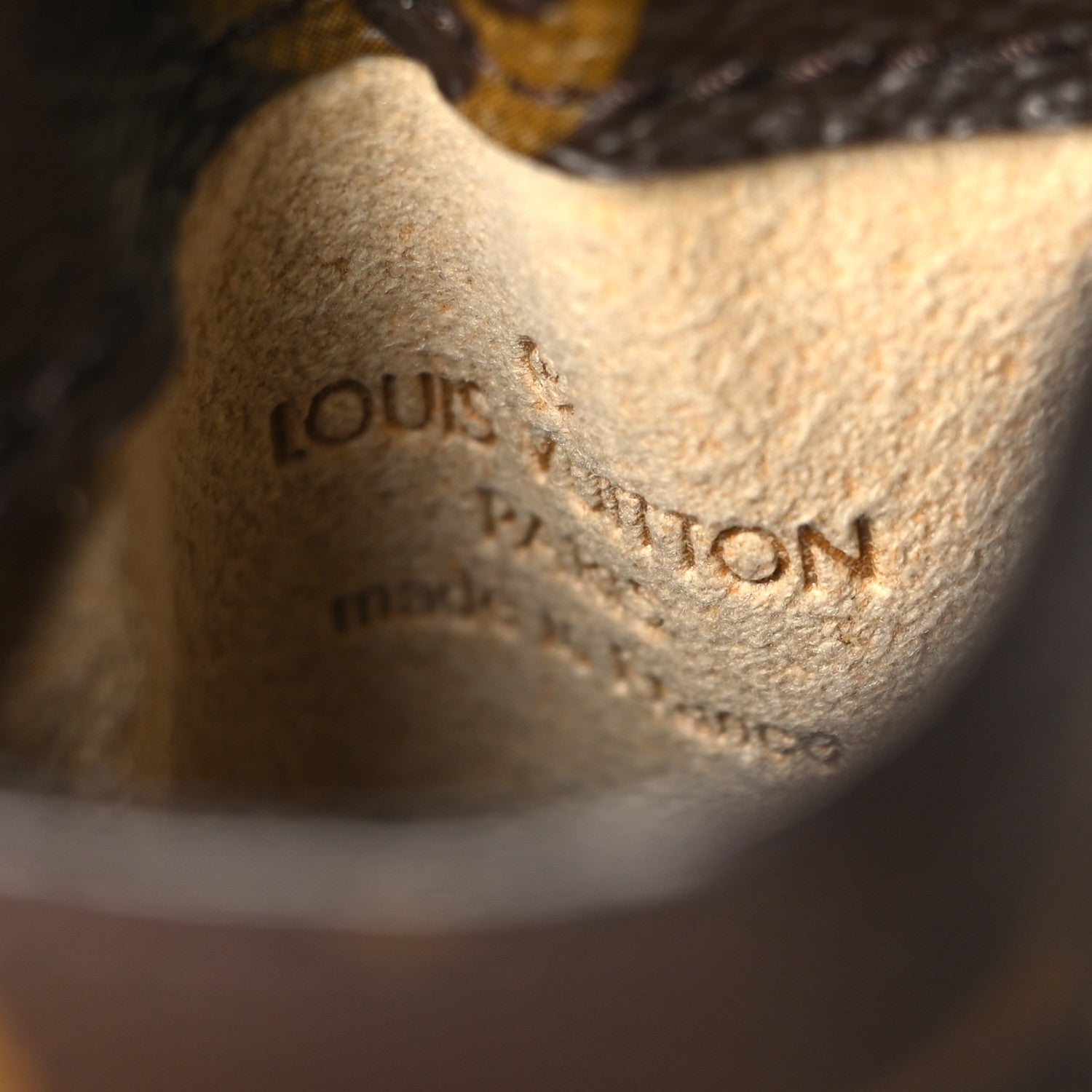 Louis Vuitton Monogram Sunglasses Case MM 6 of 6