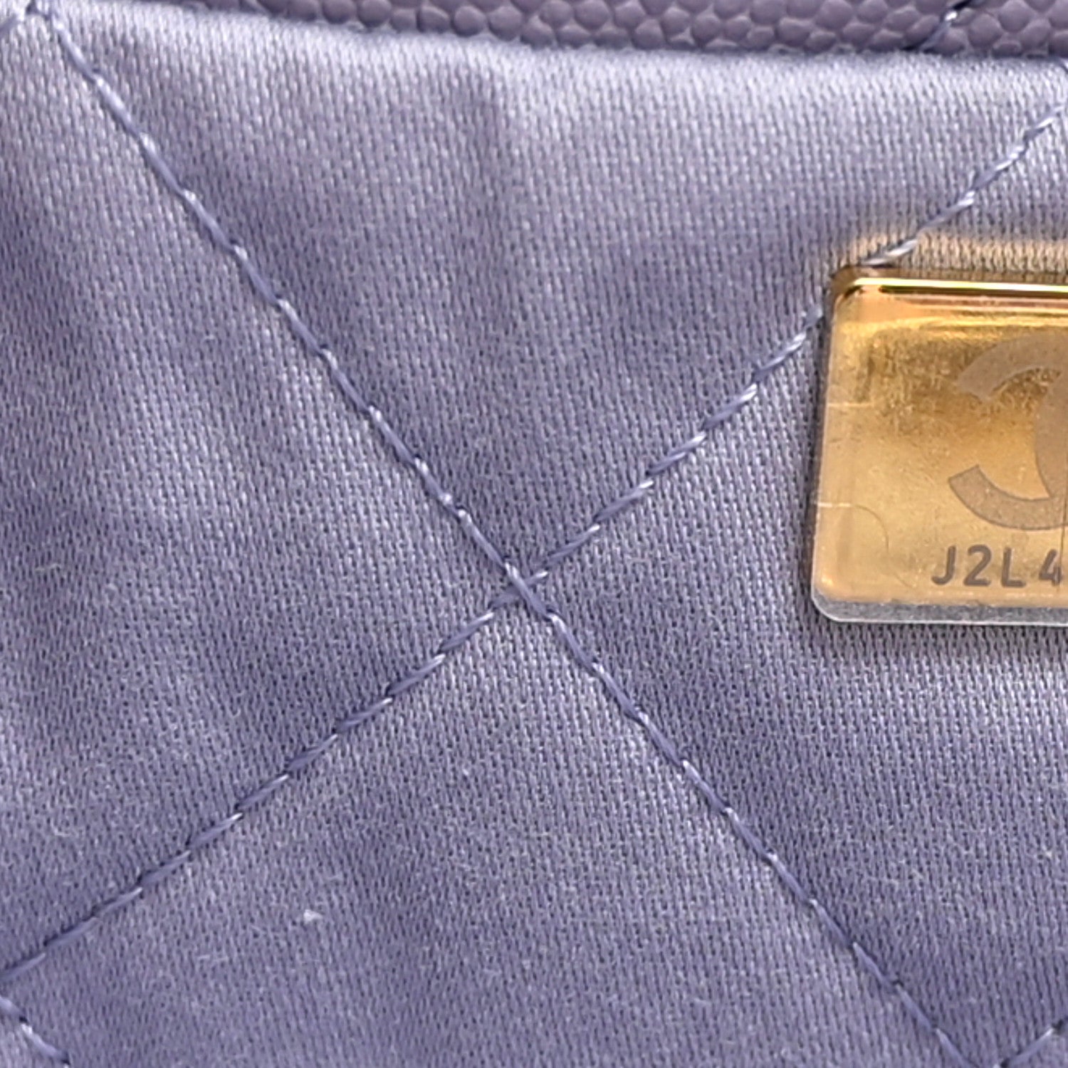 Chanel Shiny Caviar Quilted Monochrome Small Chanel 22 Light Purple 7 of 10