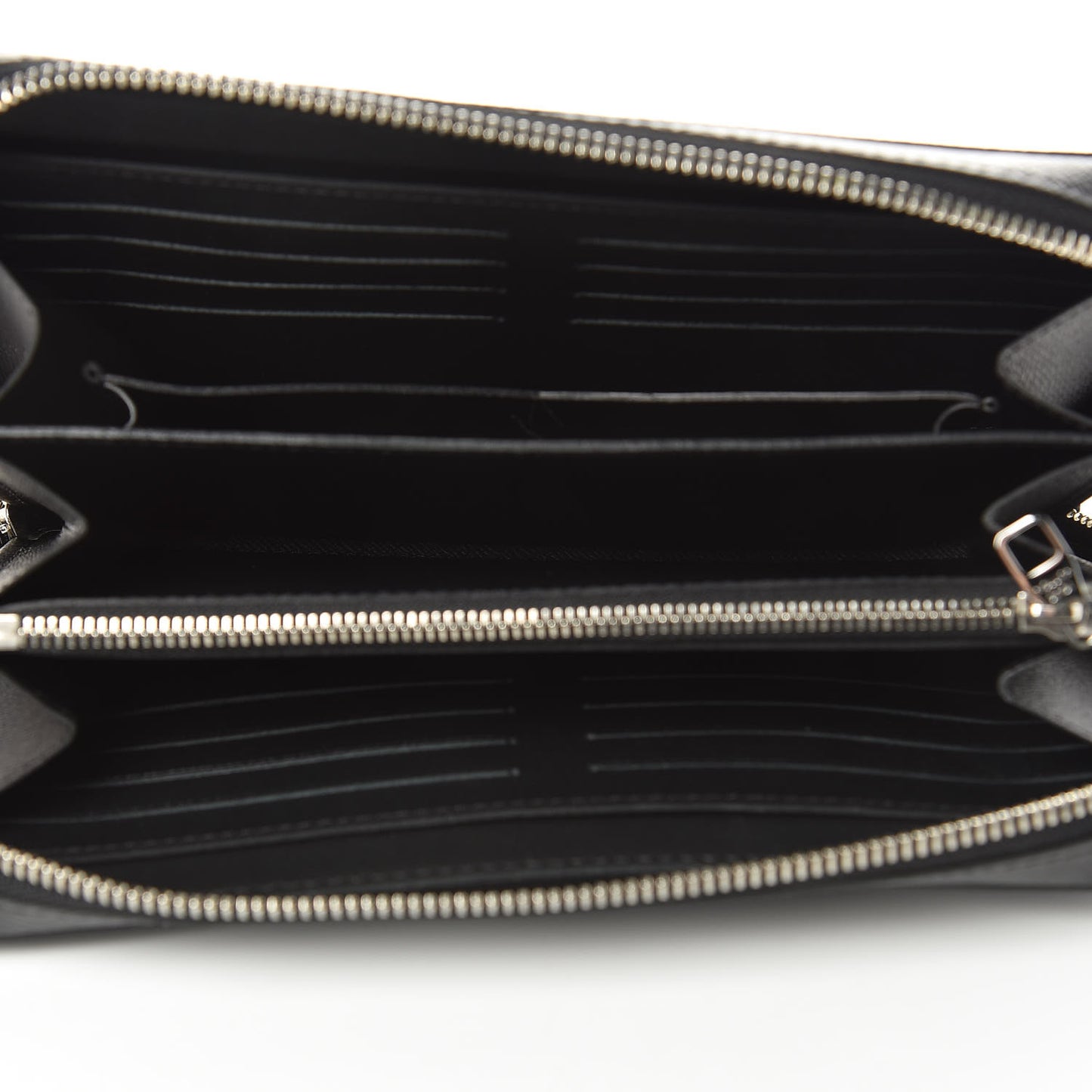 Taiga Zippy XL Wallet Black