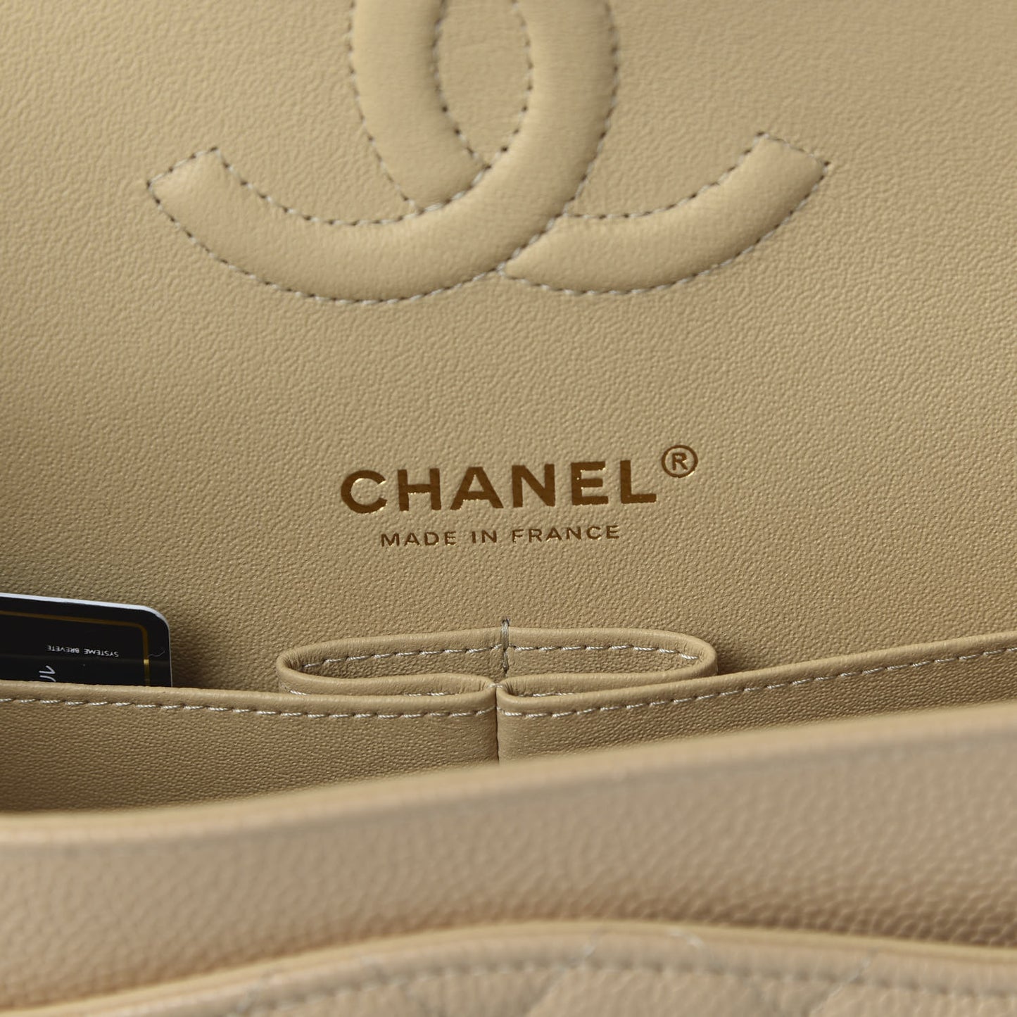 Caviar Quilted Medium Double Flap Beige Clair