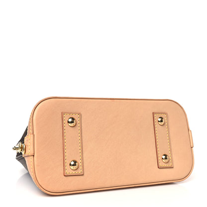Louis Vuitton Monogram Alma BB 4 of 9