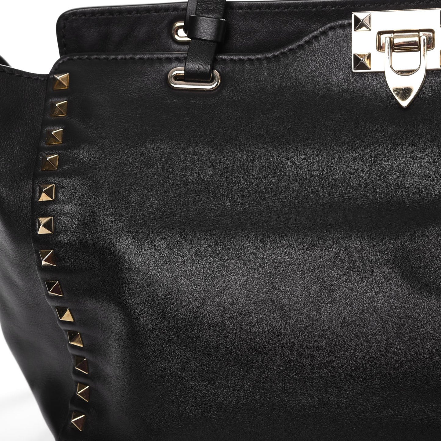 Vitello Medium Rockstud Tote Black