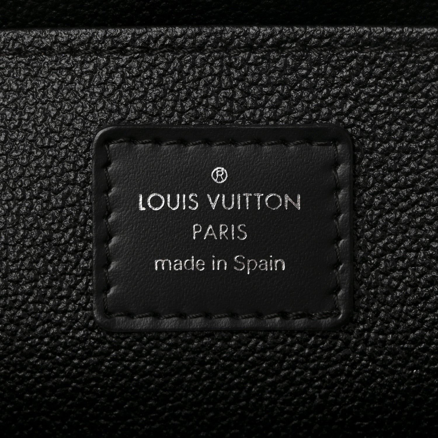 Louis Vuitton Taiga Toiletry Pouch GM Ardoise 6 of 9
