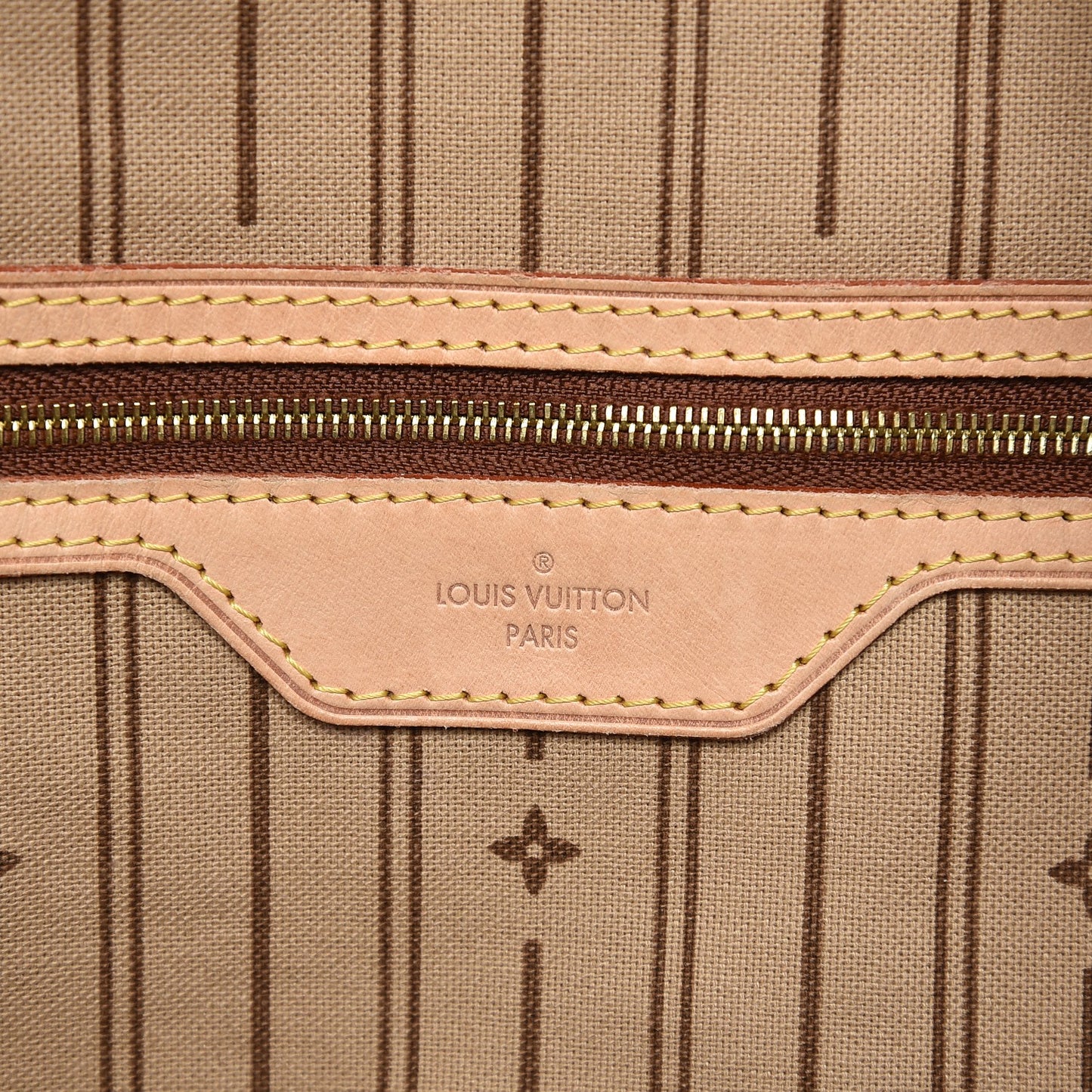 Monogram Delightful GM
