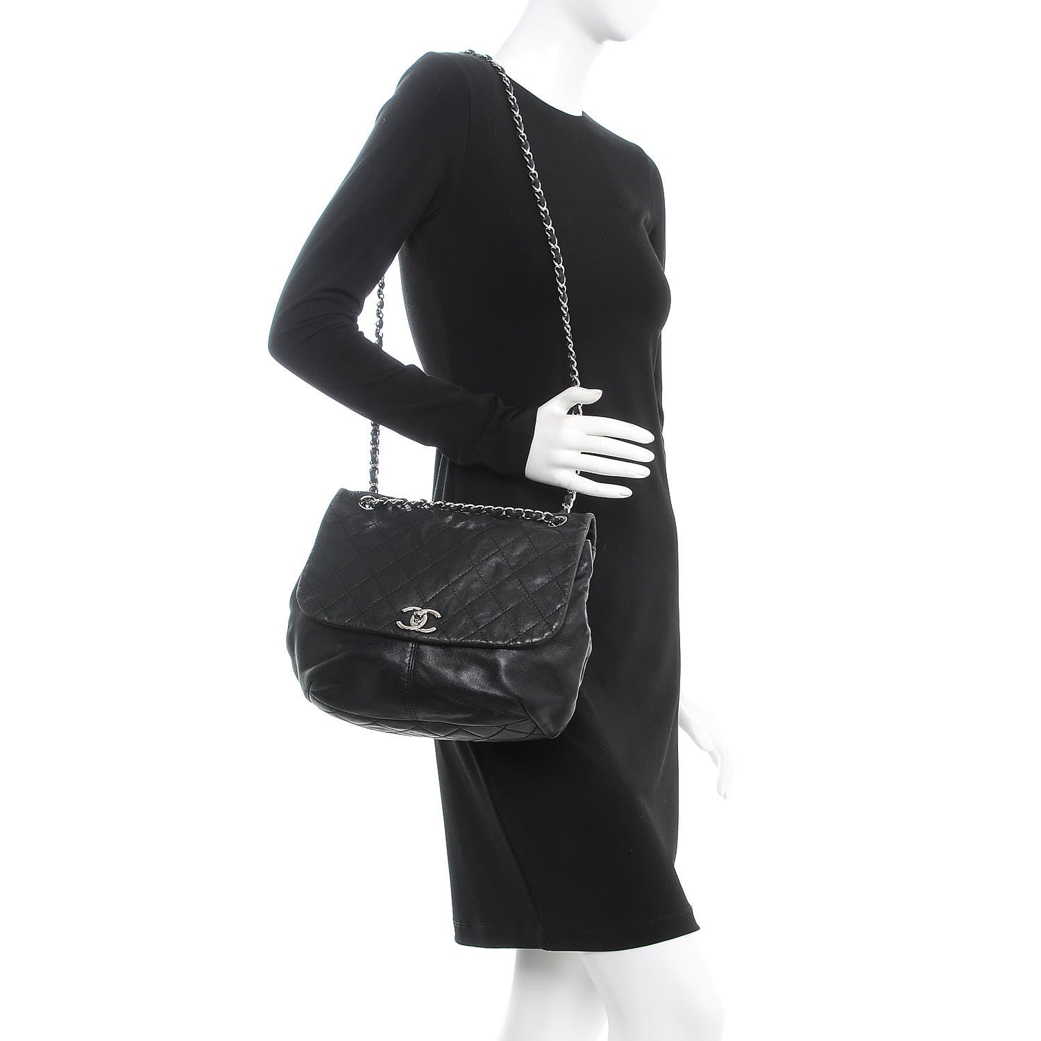 Chanel Shiny Lambskin Quilted Medium Trianon Messenger Flap Black 2 of 16