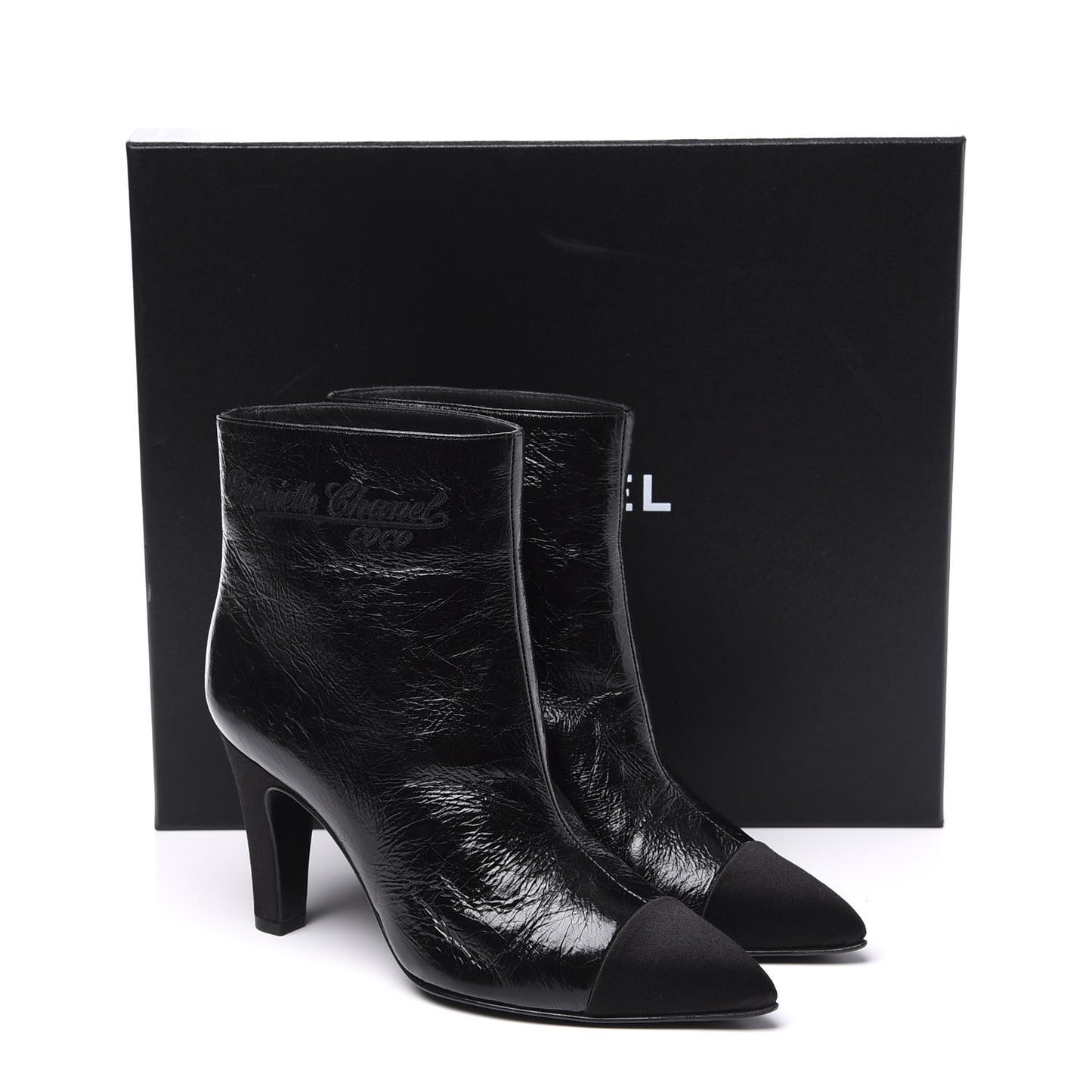 Crumpled Calfskin Satin Cap Toe Short Ankle Boots 36 Black