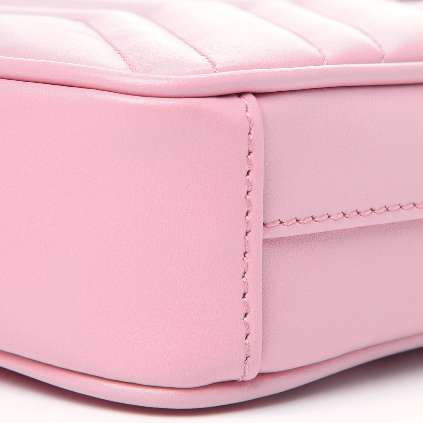 Calfskin Matelasse Mini GG Marmont Crossbody Bag Wild Rose