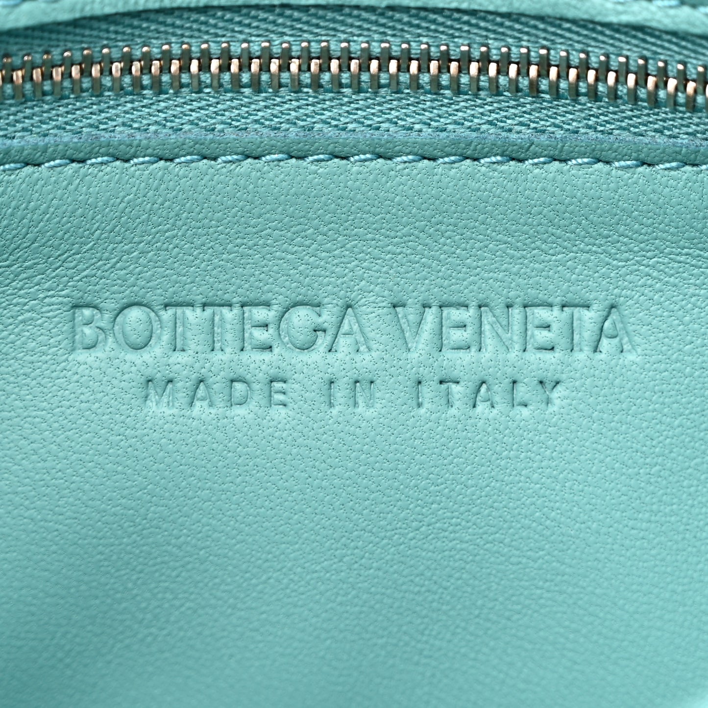 Nappa Maxi Intreccio Cassette Bag Linoleum