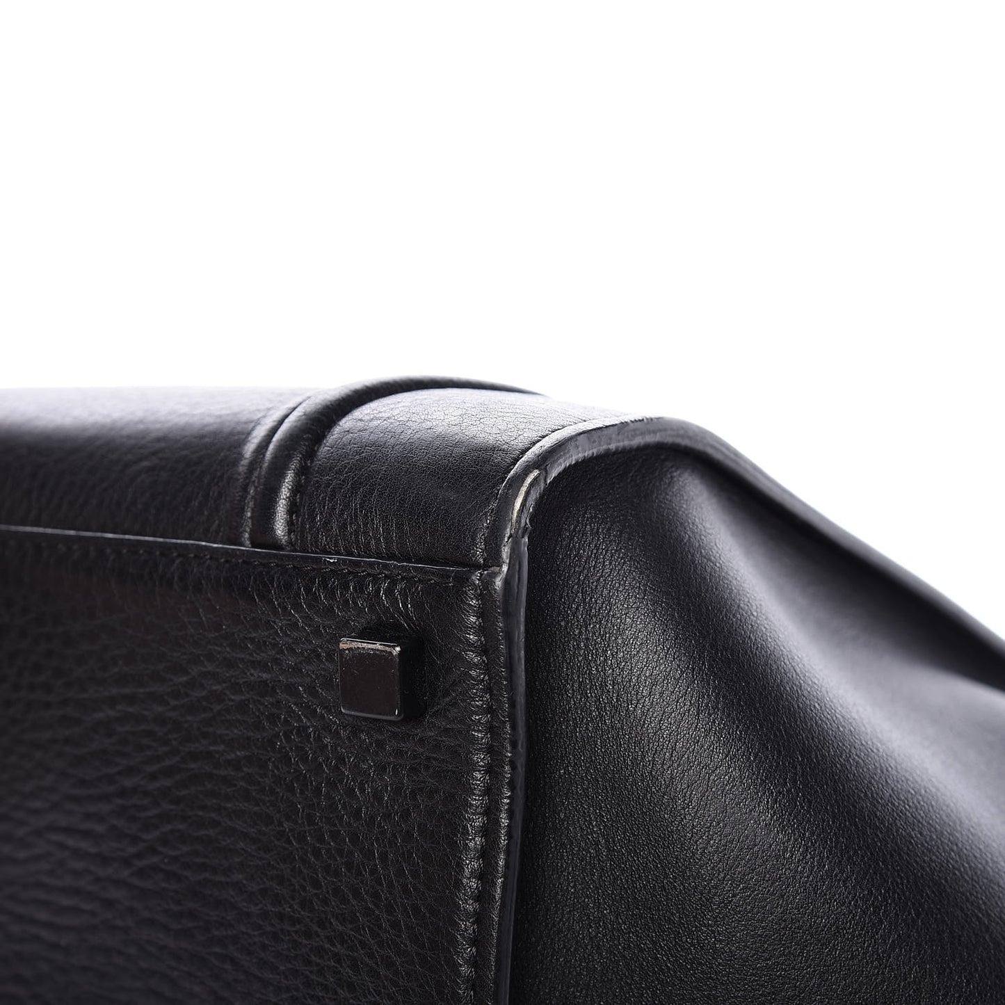 Supple Calfskin Medium Phantom Luggage Black