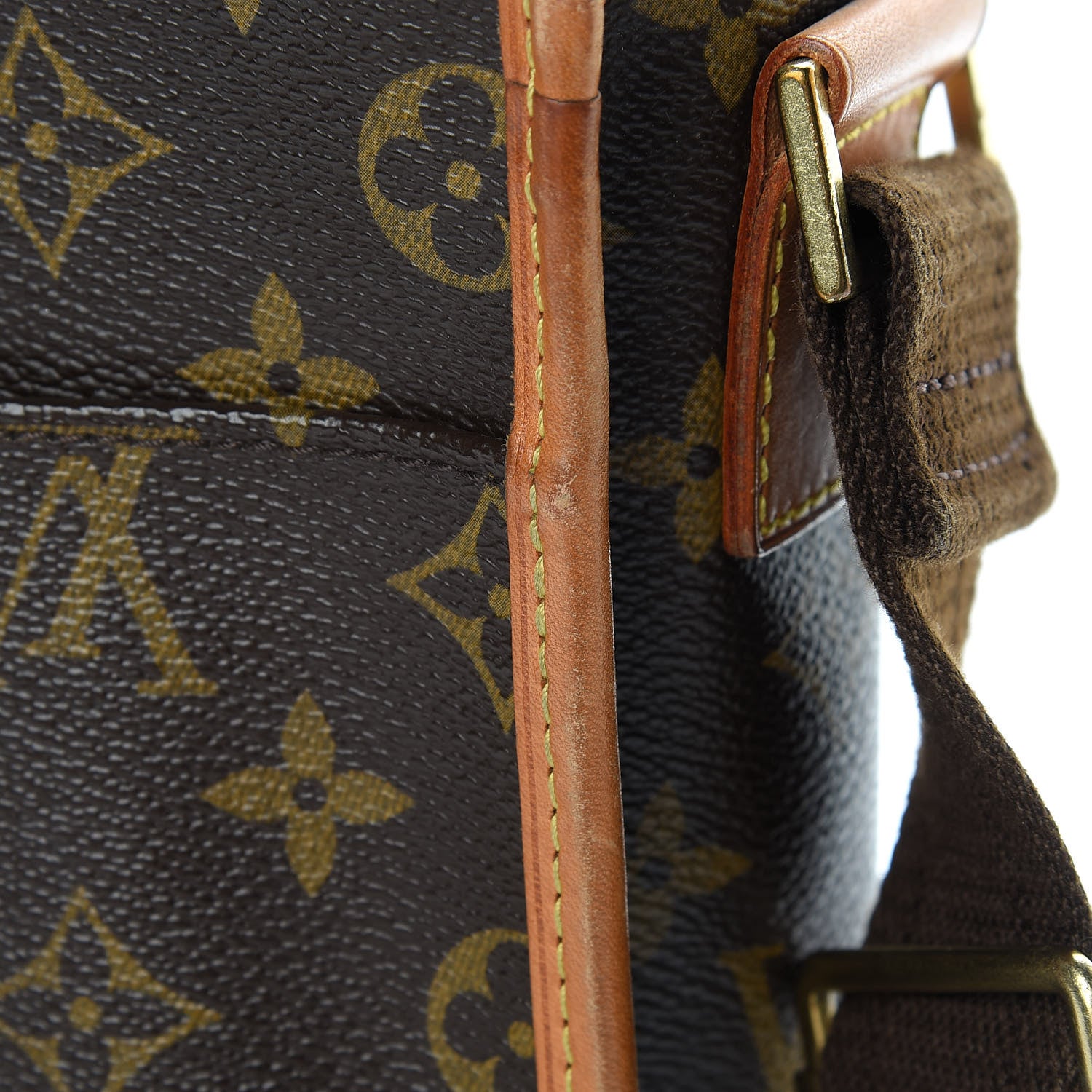 Louis Vuitton Monogram Bosphore GM 16 of 19
