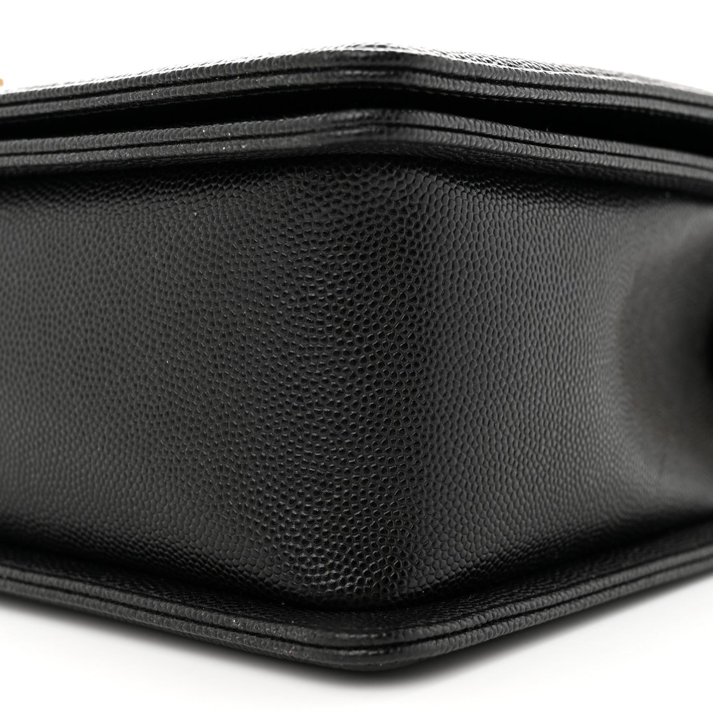 Caviar Quilted New Medium Boy Flap Black