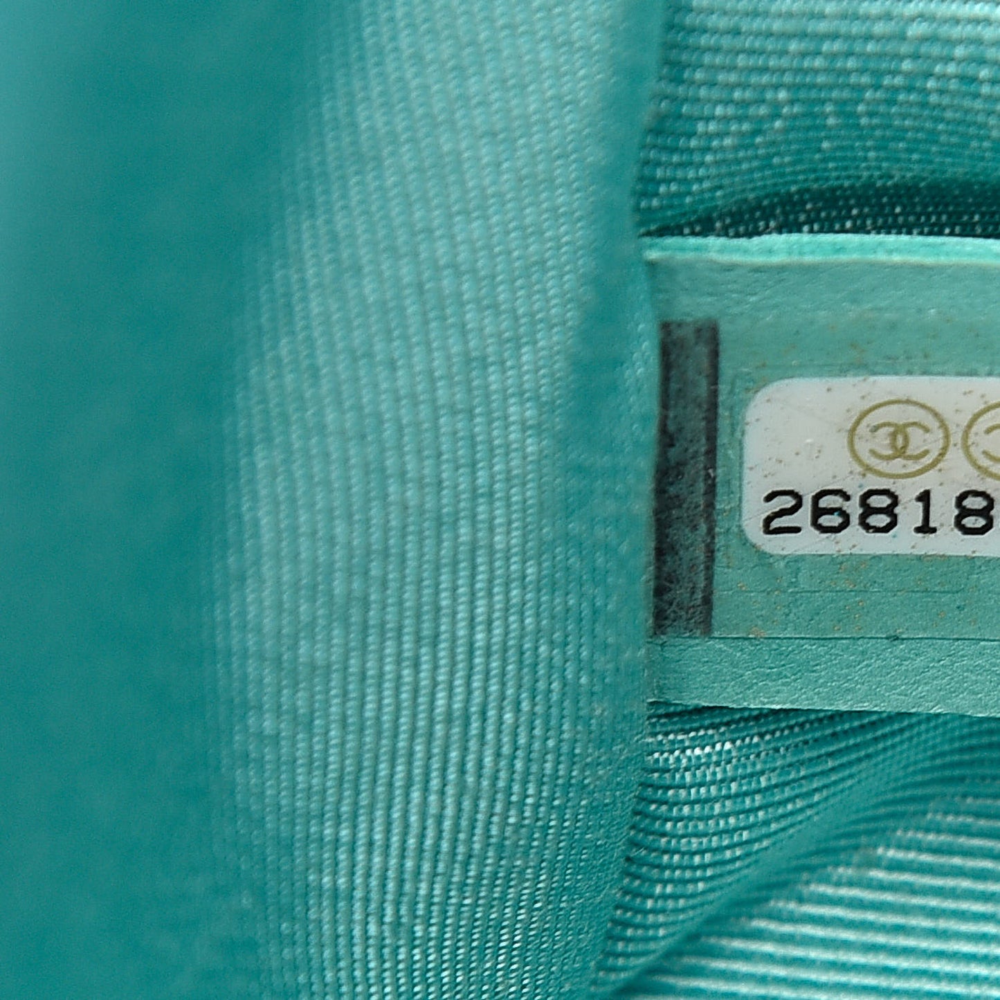 Caviar Quilted Medium Boy Flap Light Blue