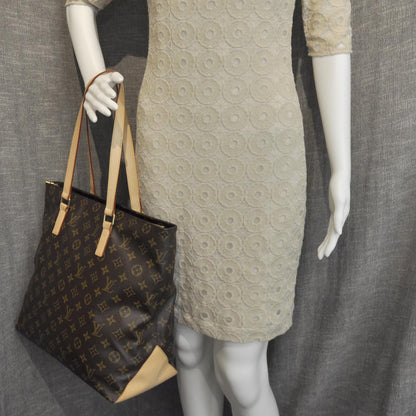 Louis Vuitton Monogram Cabas Mezzo 2 of 8