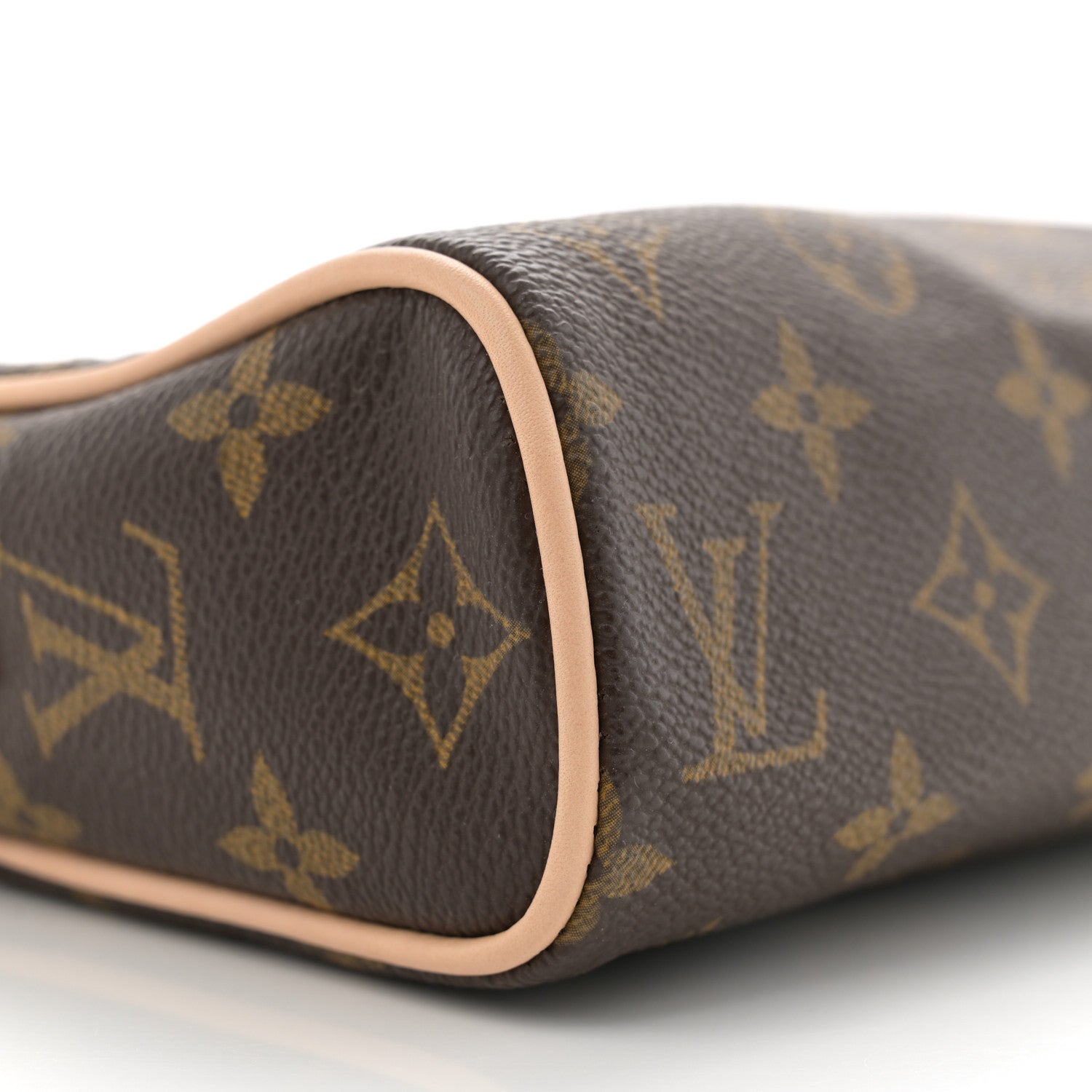 Louis Vuitton Monogram Recital 8 of 10