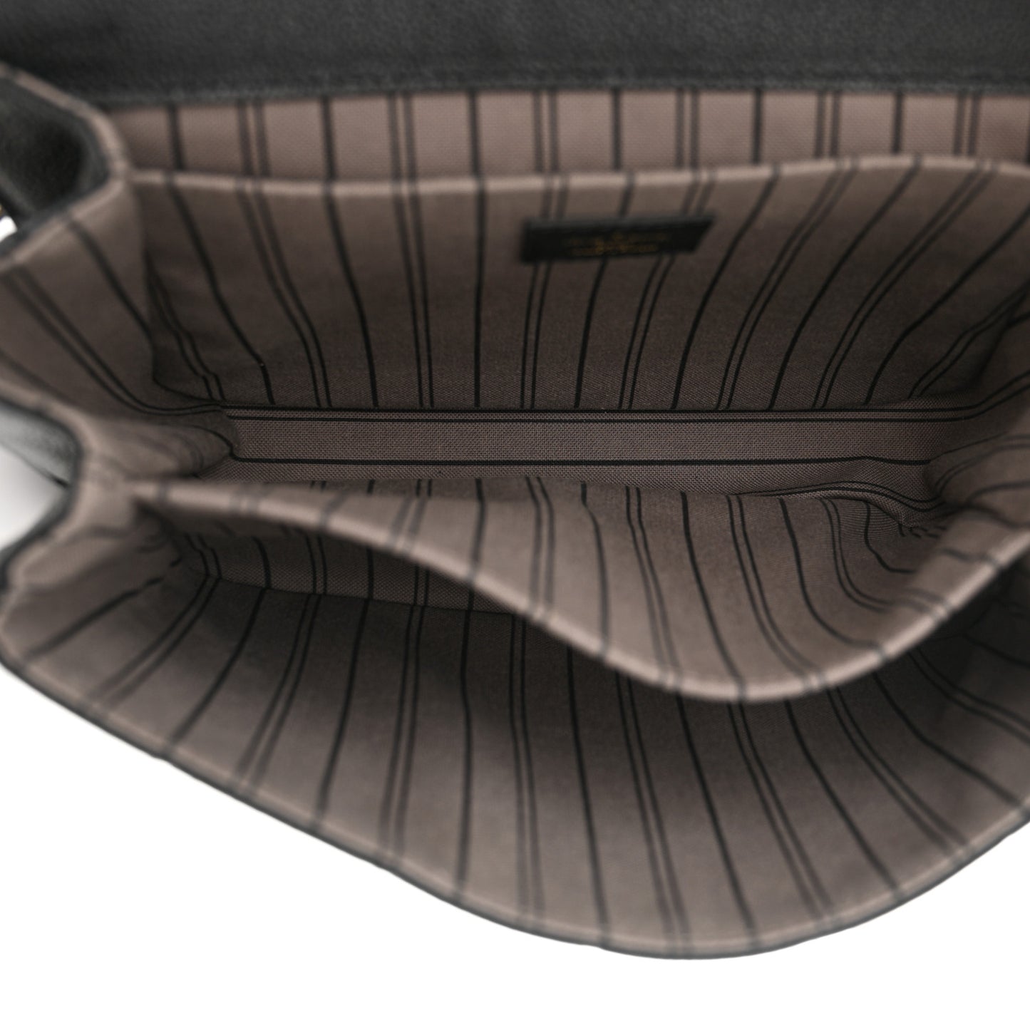 LOUIS VUITTON Empreinte Pochette Metis Black