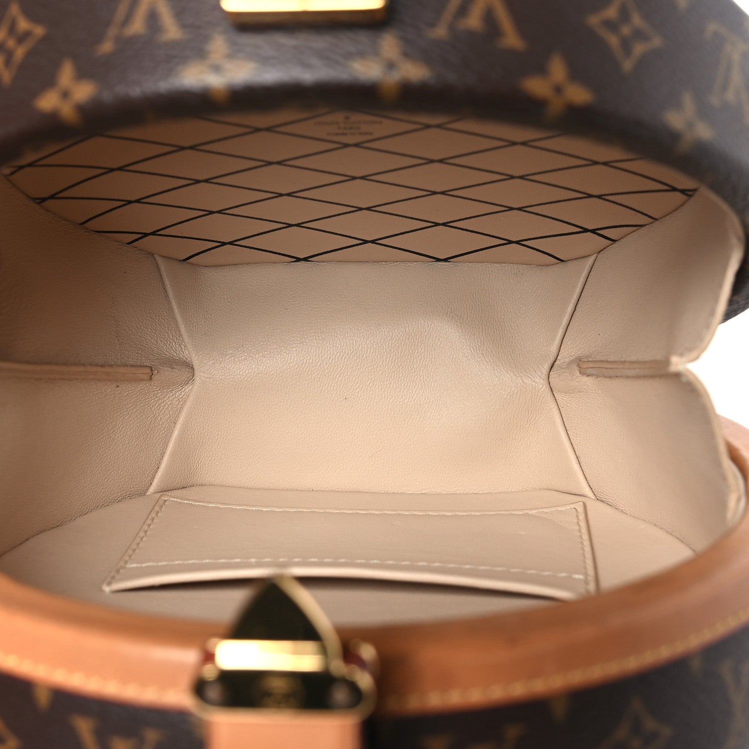 Louis Vuitton Monogram Petite Boite Chapeau 5 of 9
