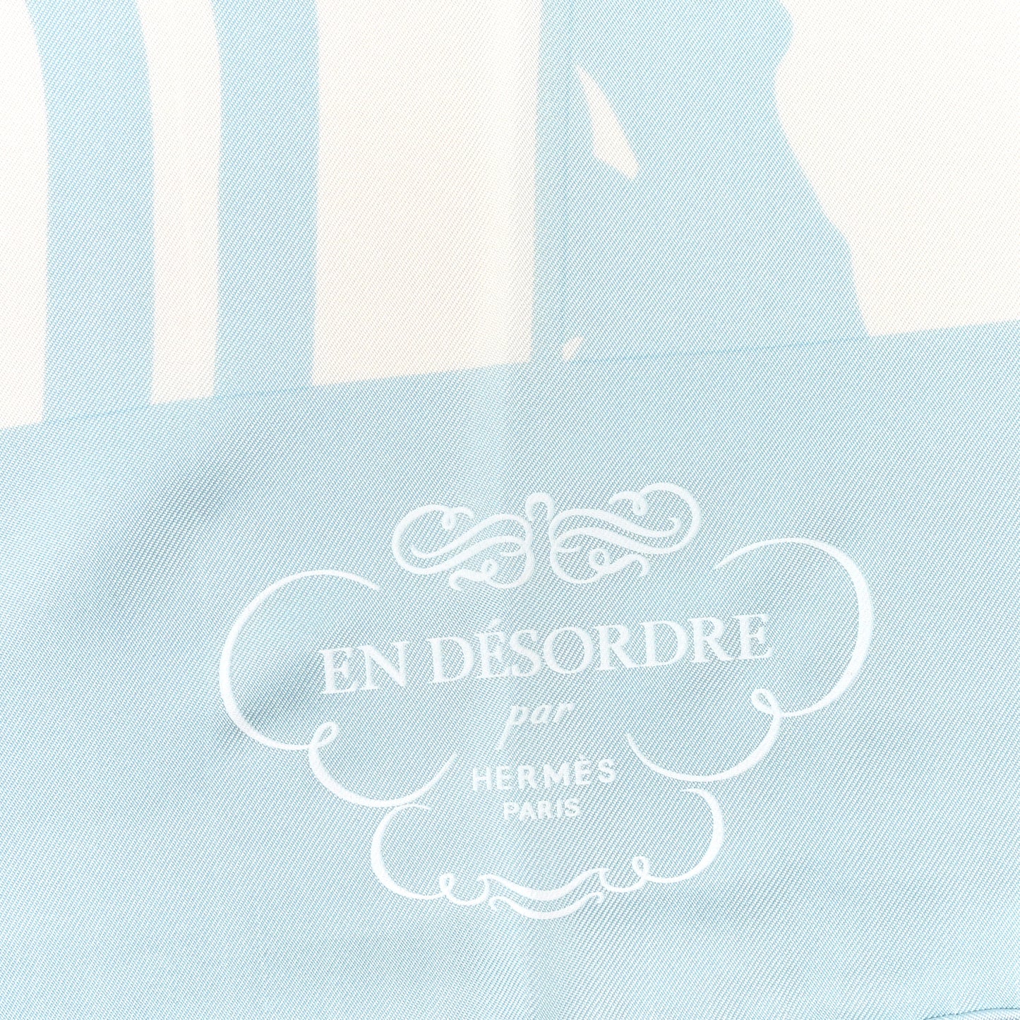 Silk Brides de Gala en Desordre Scarf 90